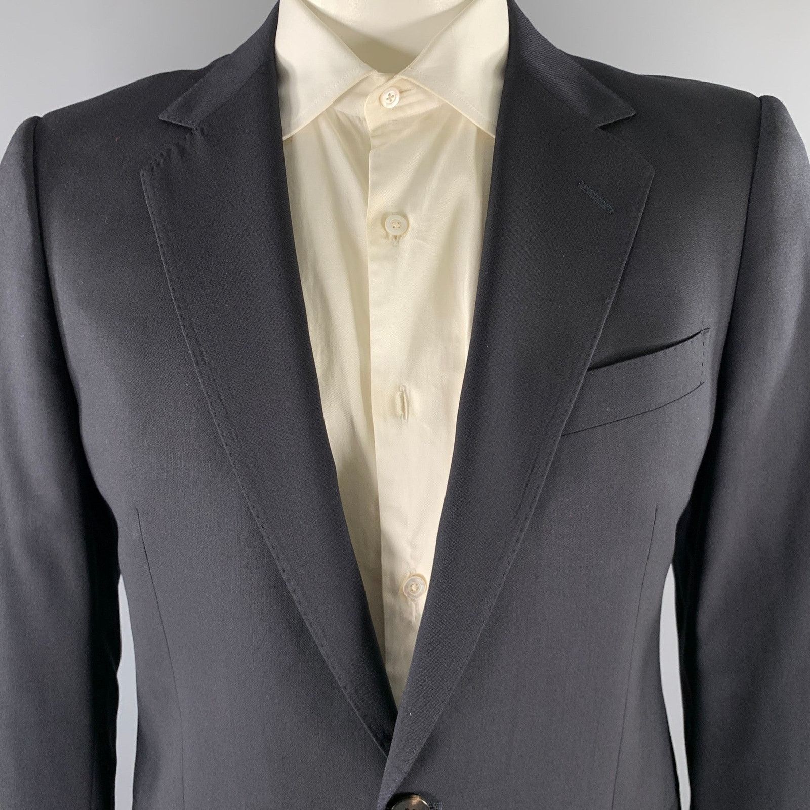Gucci GUCCI Size 42 Navy Solid Wool Notch Lapel Sport Coat Size 42R - 2 Thumbnail