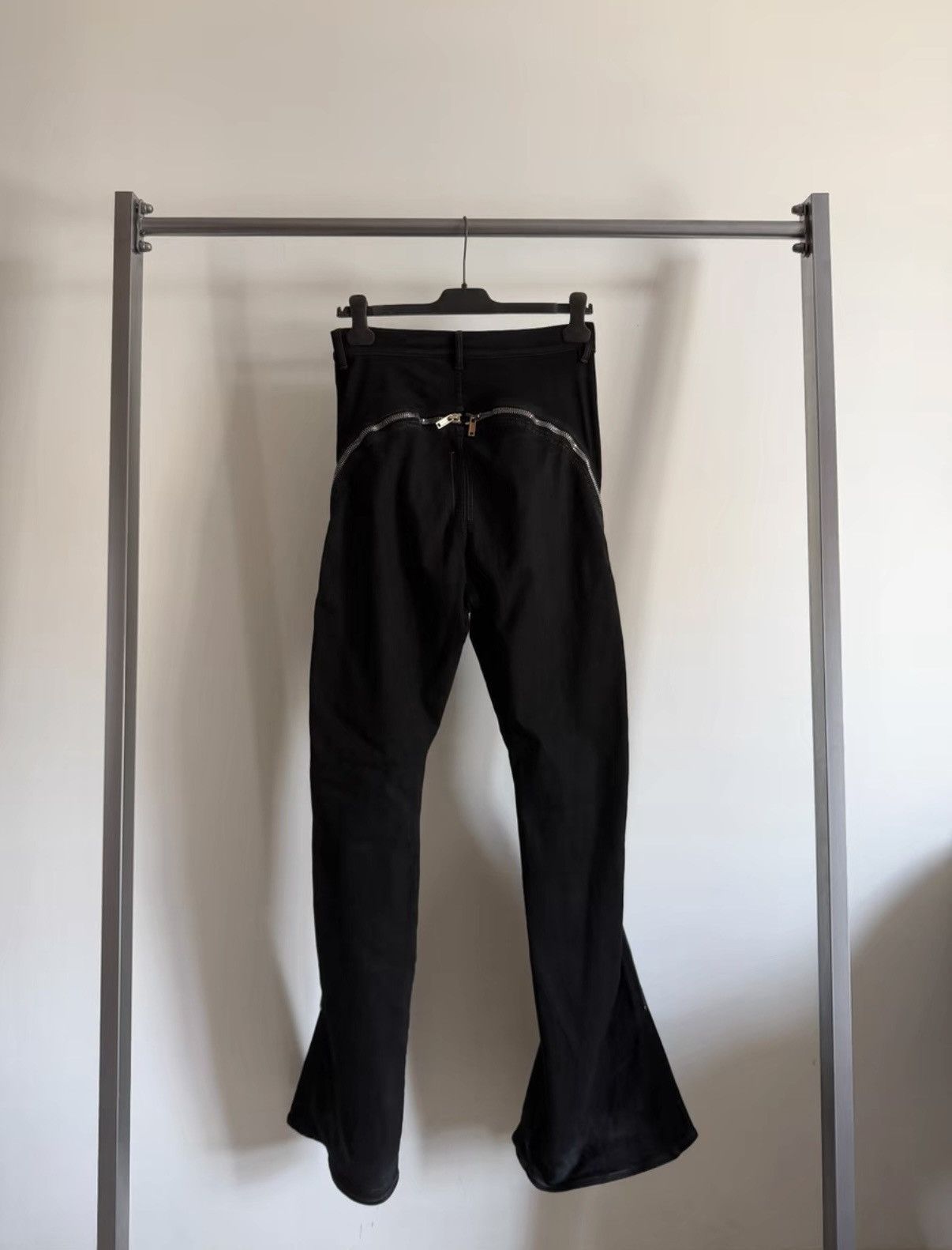 Rick Owens Rick Owens Drkshdw Black Waxed Denim Zip Banana Pants Size US 29 - 4 Thumbnail