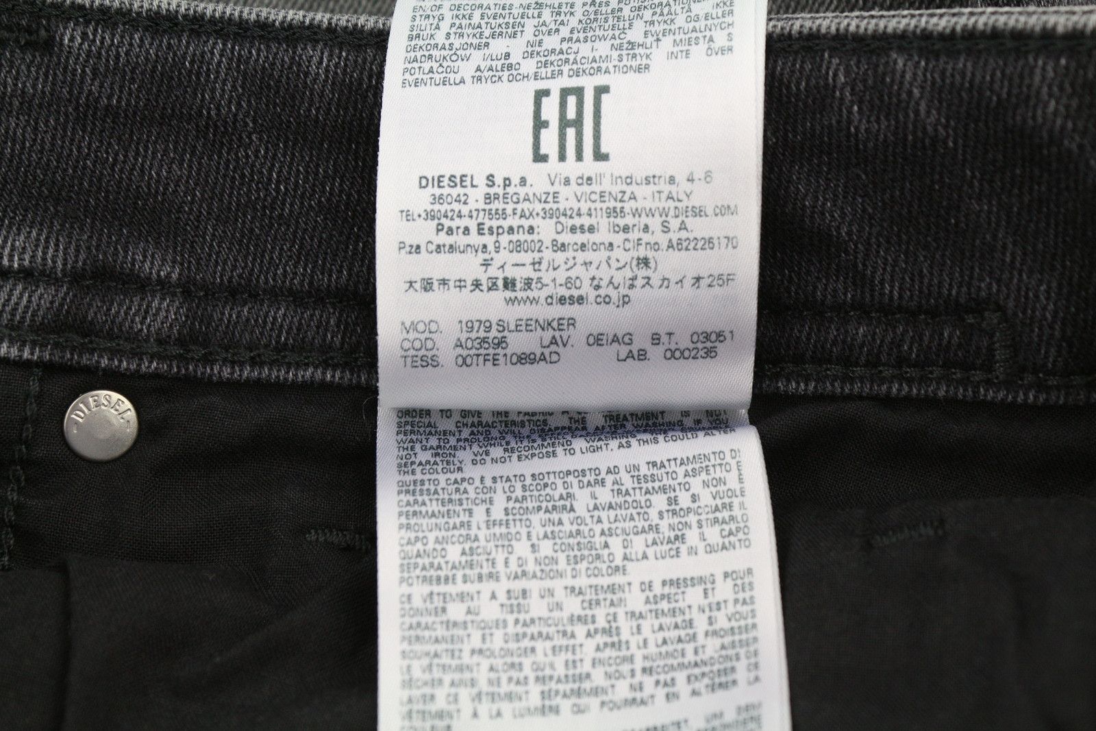 Diesel 1979 SLEENKER 0EIAG W31/L30 Skinny Low Waist Jeans 40915 Size US 31 - 12 Thumbnail