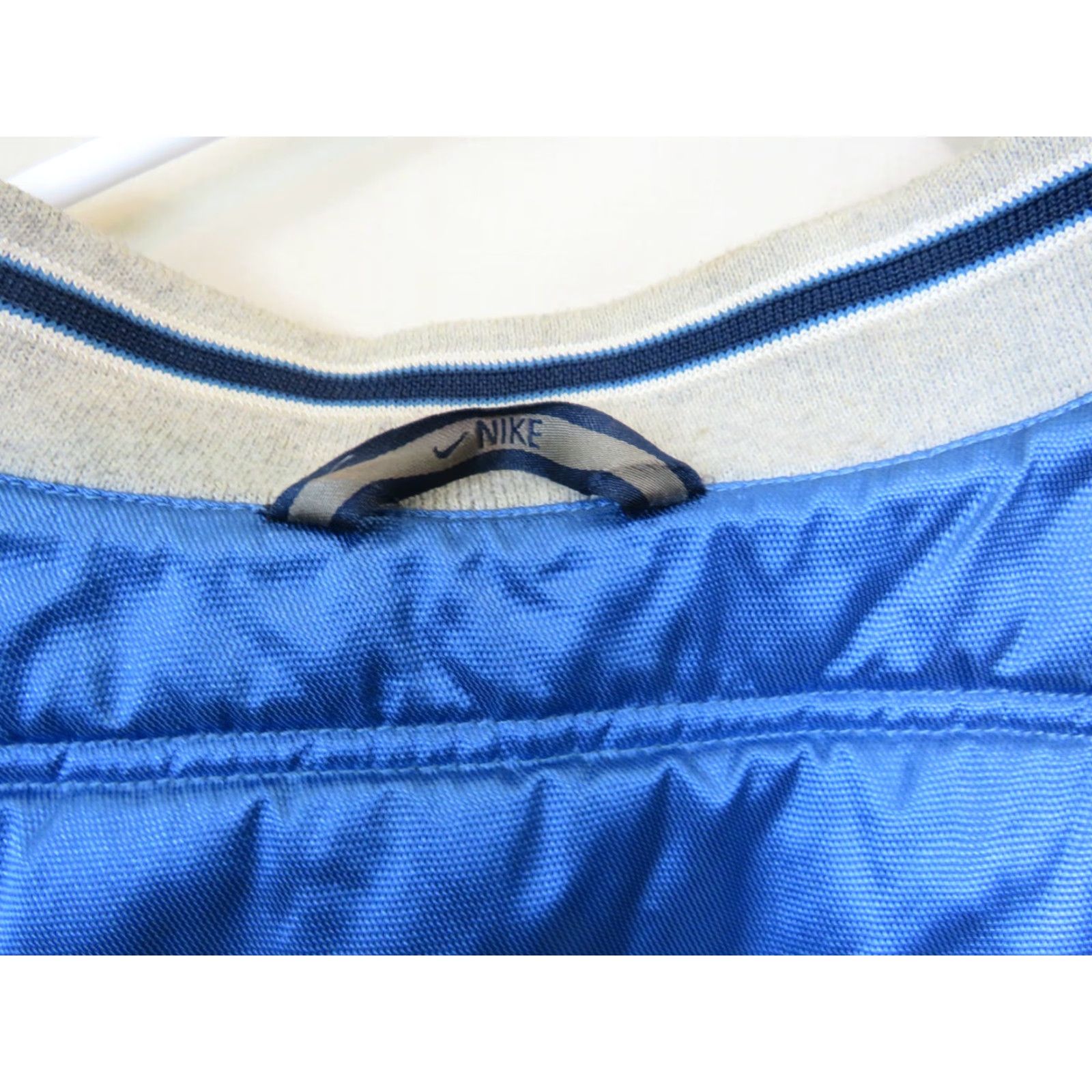Nike VINTAGE Nike Blue shine Rare Swoosh puffer Men L Large Warm Sportswear Vest Size US L / EU 52-54 / 3 - 7 Thumbnail