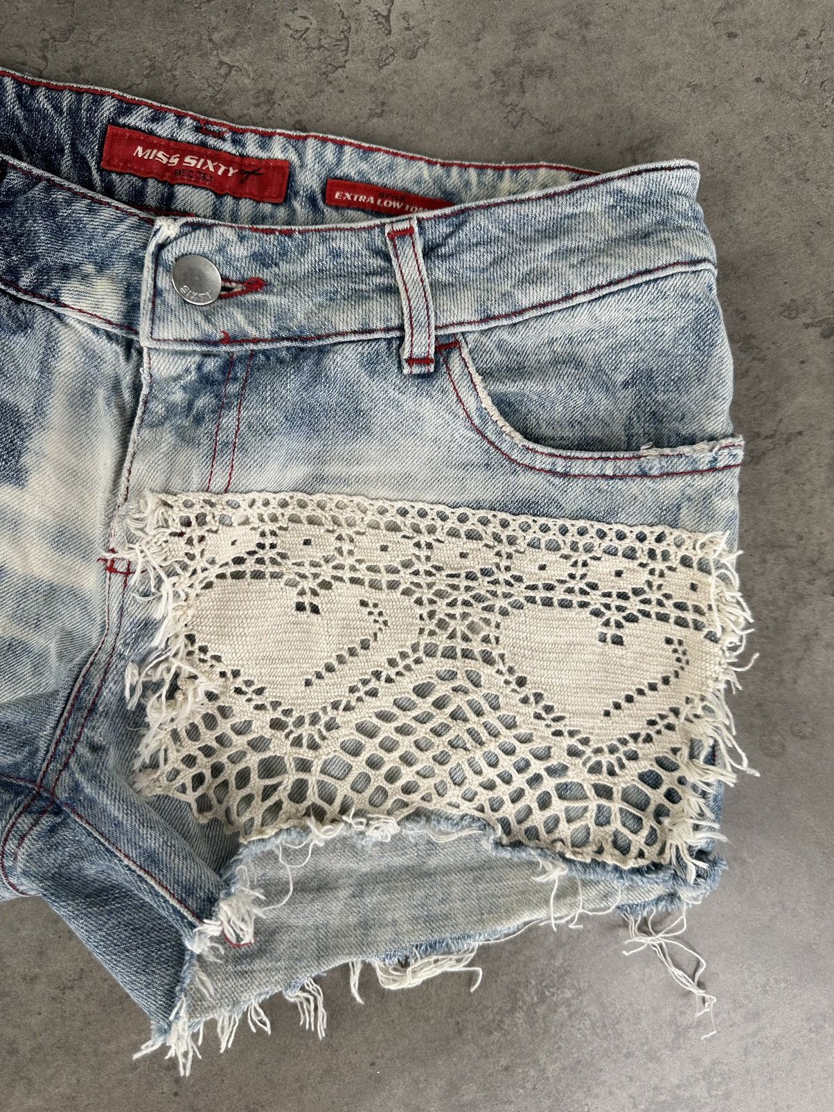 Miss Sixty Miss Sixty Shorts Size 28" / US 6 / IT 42 - 5 Thumbnail
