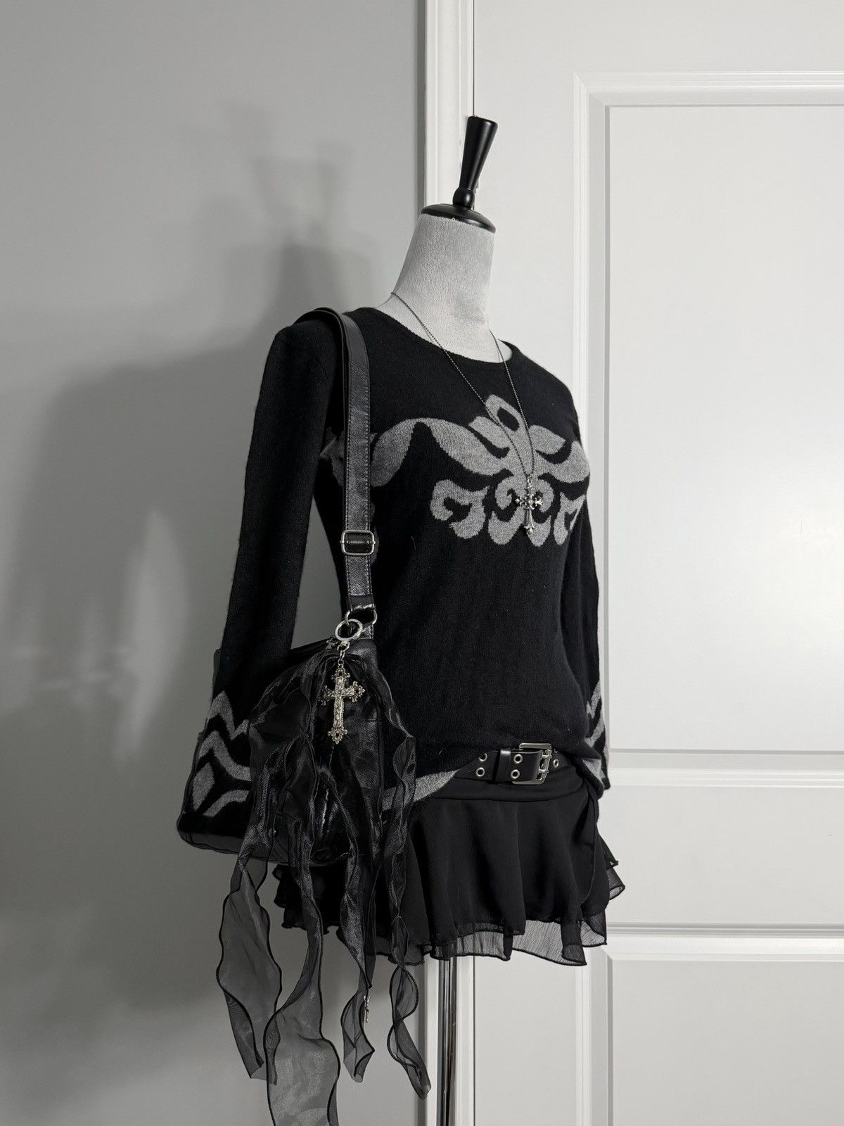 Other Black 100% Cashmere Baroque Damask Pattern Crewneck Sweater Size XS / US 0-2 / IT 36-38 - 2 Thumbnail