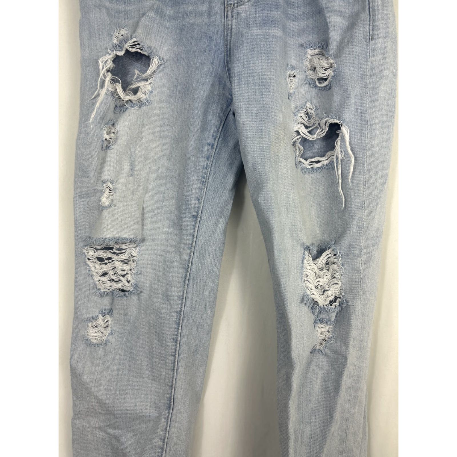 Lucky Brand Lucky Brand Jeans Womens 10/30 Blue Distressed Sienna Slim Boyfriend Light Wash Jeans Size 32" / US 10 / IT 46 - 3 Thumbnail