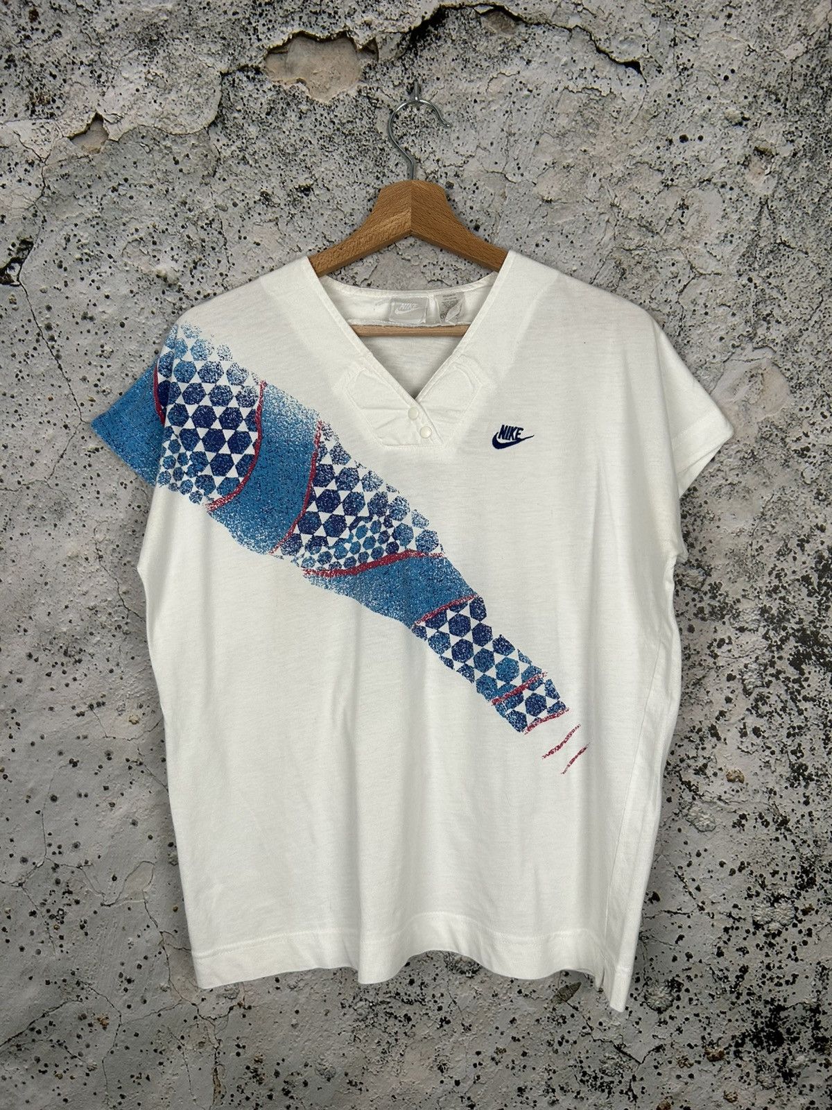 Nike Vintage Nike Grey Tag Archive Sportswear Tee Tennis Court Size US S / EU 44-46 / 1 - 1 Thumbnail