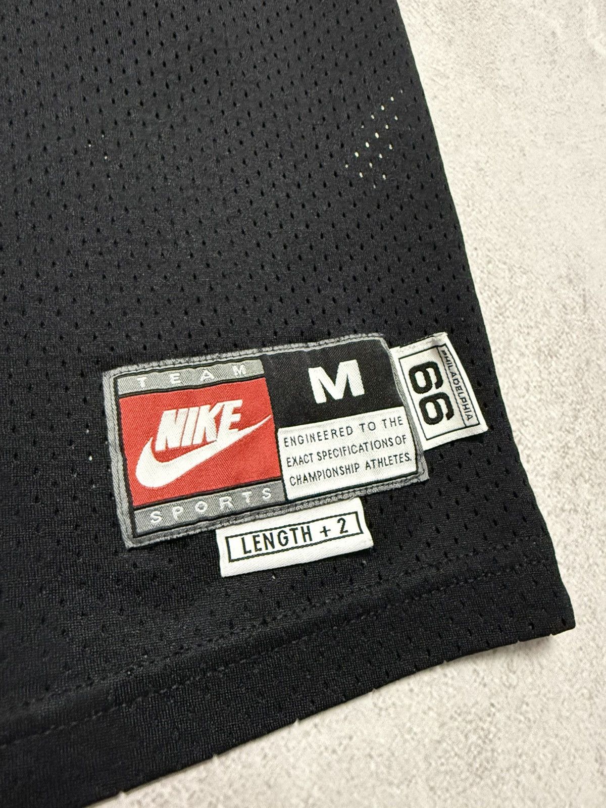 NBA × Nike × Vintage Vintage Nike Iverson Phila #3 Jersey Basketball NBA 90s Size US M / EU 48-50 / 2 - 2 Thumbnail
