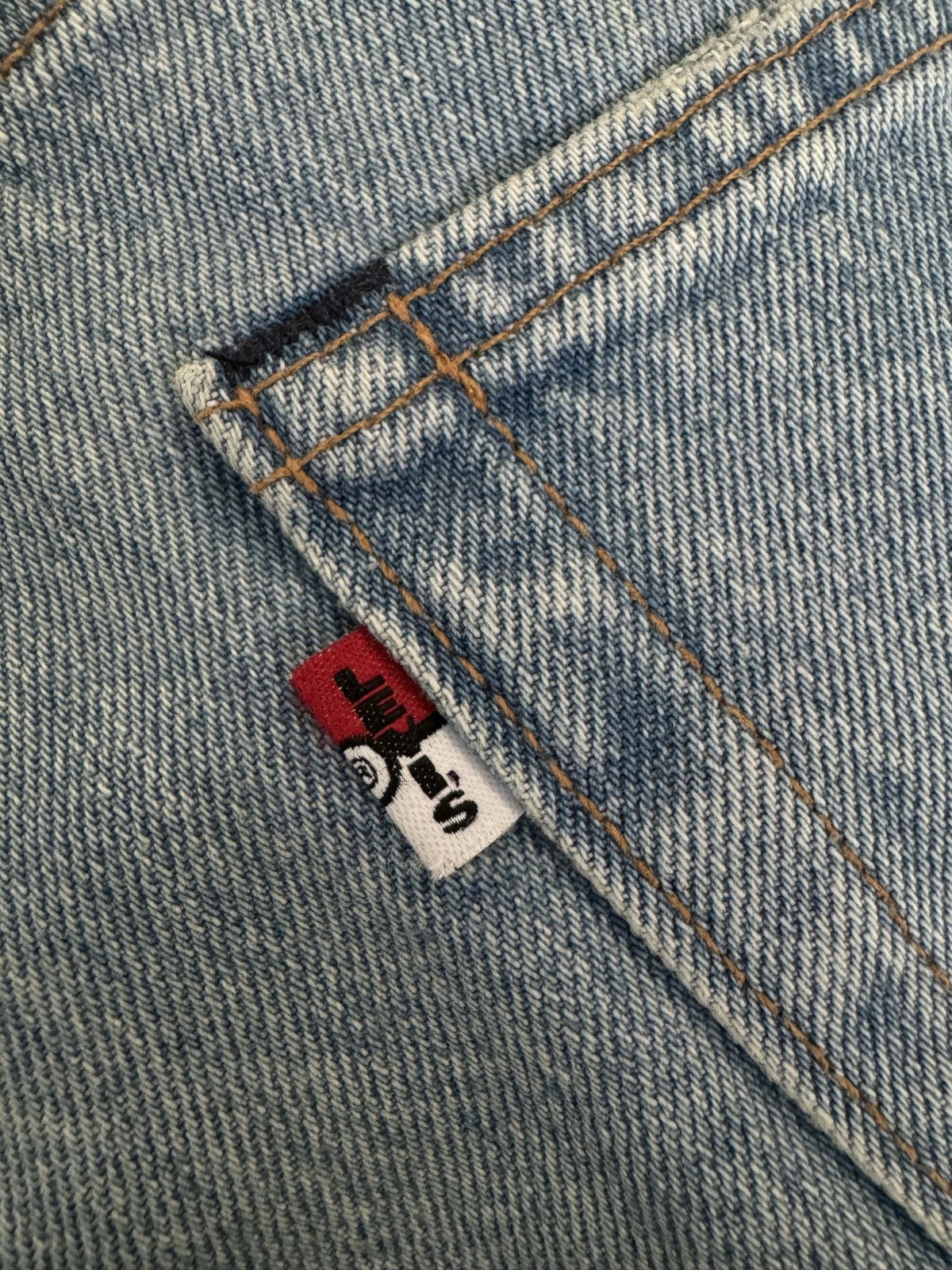 Levi's × Pokemon New Levi’s x Pokemon Pikachu 551 Size US 34 / EU 50 - 5 Thumbnail