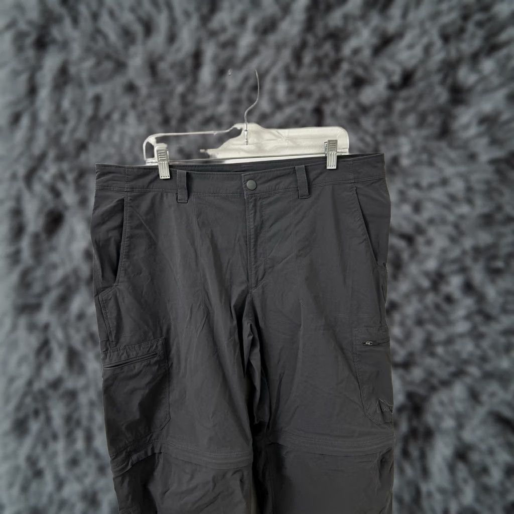 Vintage LL Bean Vista Trekking Pants Mens 38x32 Gray Zipper Convertible Quick Dry Cargo Pockets Outdoor 【XS? not included】 Size US 38 / EU 54 - 1 Thumbnail