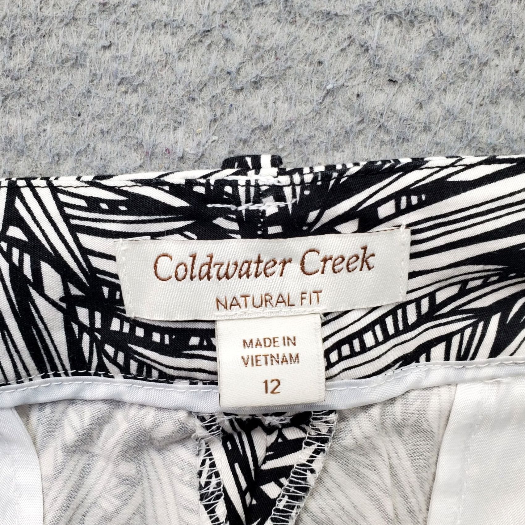 Coldwater Creek Coldwater Creek Womens Size 12 Multicolor Palm Leaf Ankle Pants Straight Leg Regular Fit Size 34" / US 12 / IT 48 - 7 Thumbnail