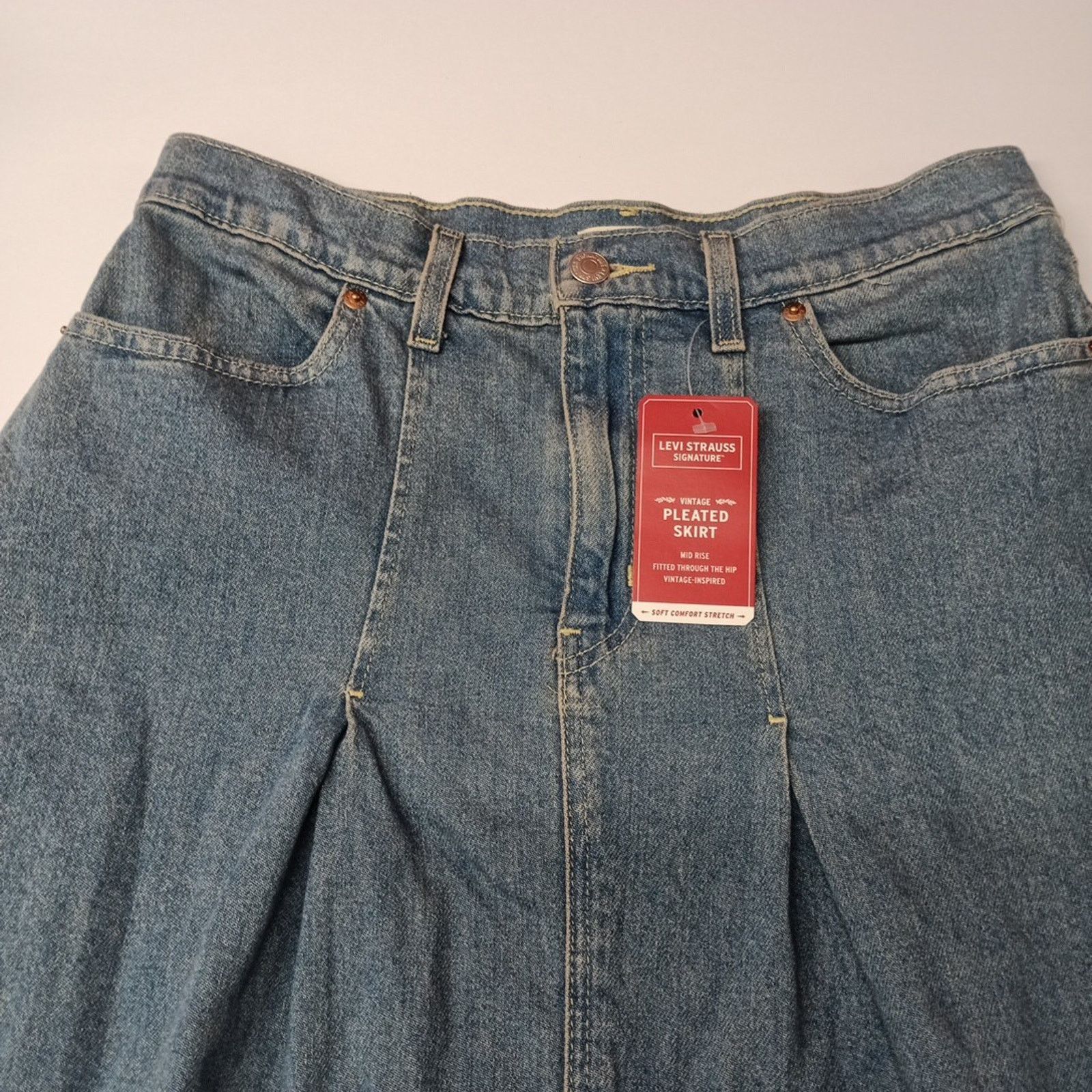Levi's Levi Strauss Blue Denim Pleated Skirt Women's Size 4 W27 Size 27" / US 4 / IT 40 - 3 Thumbnail