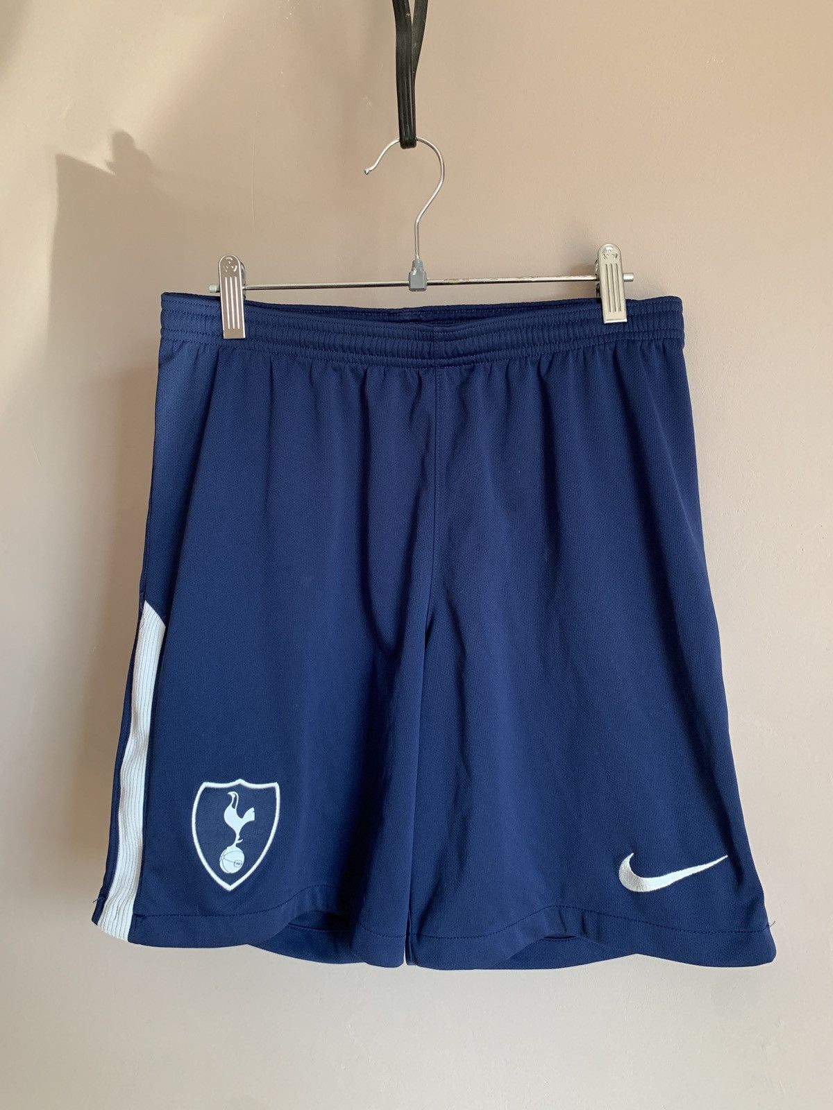Nike Tottenham Hotspur Spurs Nike soccer shorts football Size US 30 / EU 46 - 1 Thumbnail