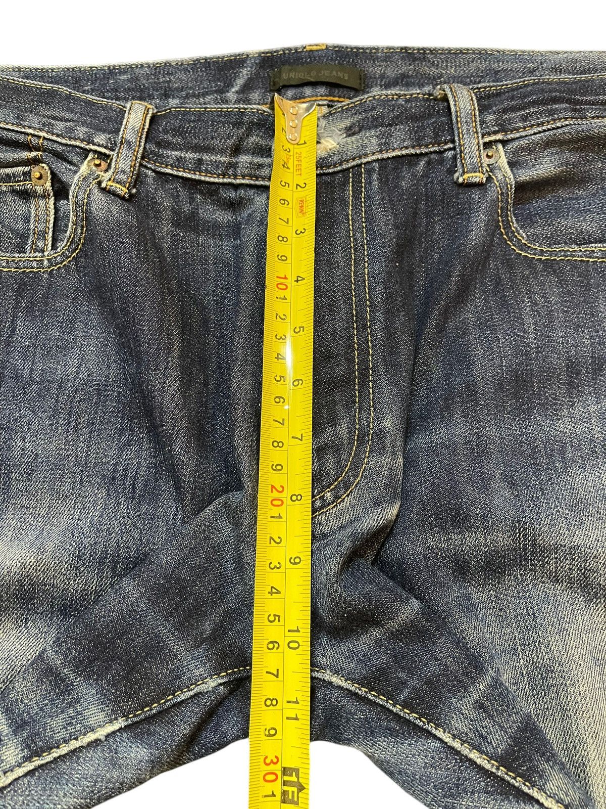 Uniqlo Vintage Japanese Uniqlo Blue Faded Wash Distressed Jeans Size US 36 / EU 52 - 15 Thumbnail