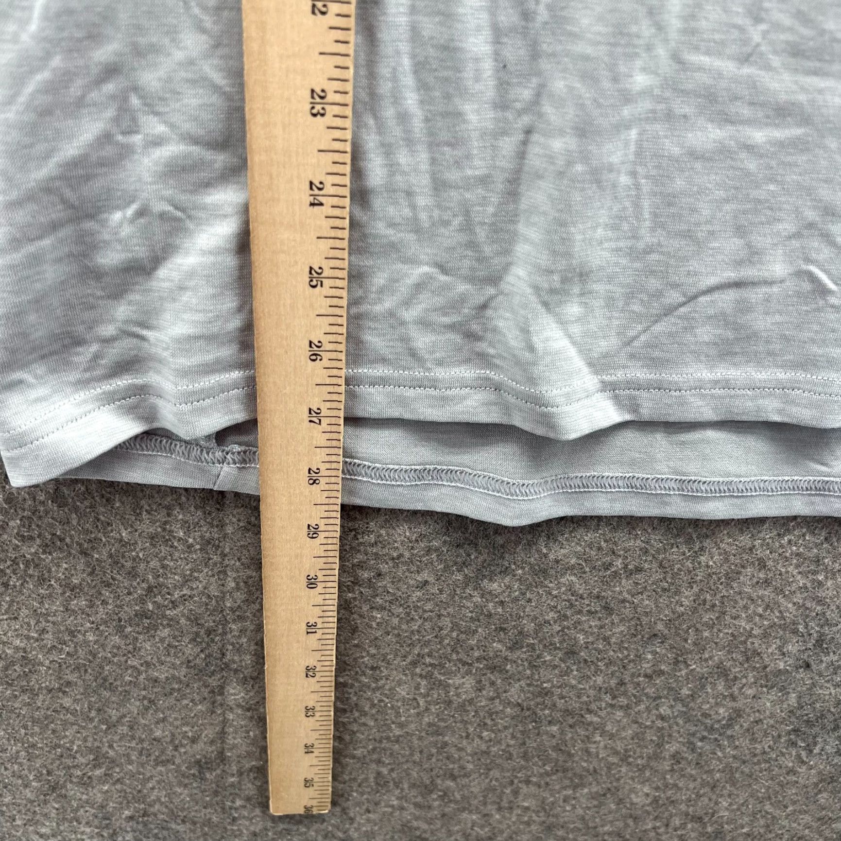 Nike Nike Shirt Women Medium Gray 3/4 Sleeve Dri Fit Training Running Swoosh Vintage Mens Womens Size M / US 6-8 / IT 42-44 - 6 Thumbnail