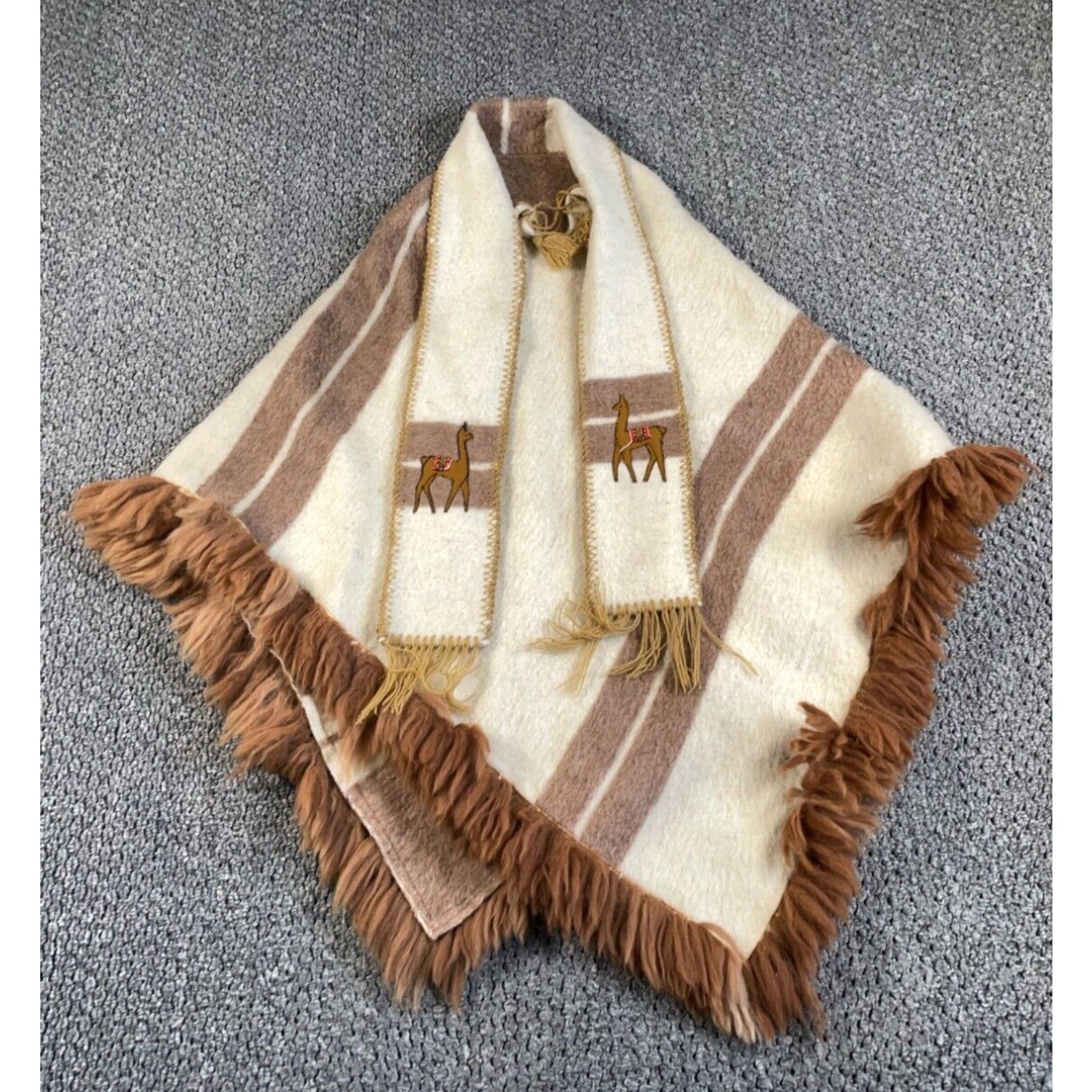 image of Vintage Bohemian Style Alpaca Wool Fringe Poncho Cape Women's One Side Beige Ivory in White