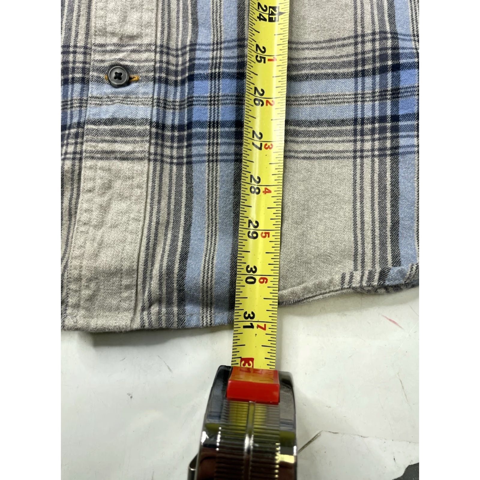 Carhartt Carhartt Shirt Plaid Men Medium M Heavyweight Flannel Long Sleeve Button-Up Pockets Multicolor 105947 Size US M / EU 48-50 / 2 - 5 Thumbnail