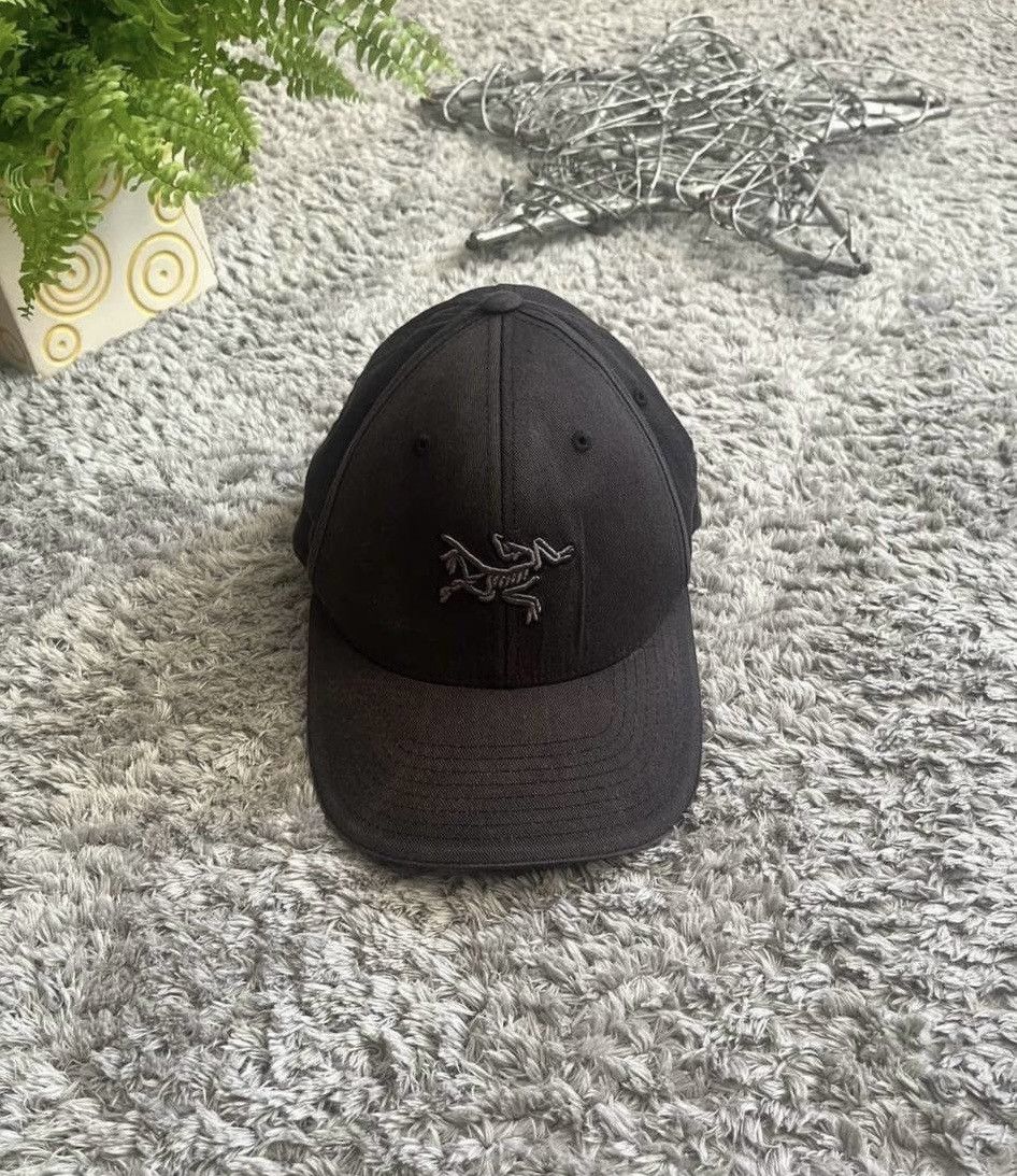 Arc'teryx 00s Vintage Arcteryx Big Lizard Logo Har Cap Faded Rare Size 38 - 2 Thumbnail