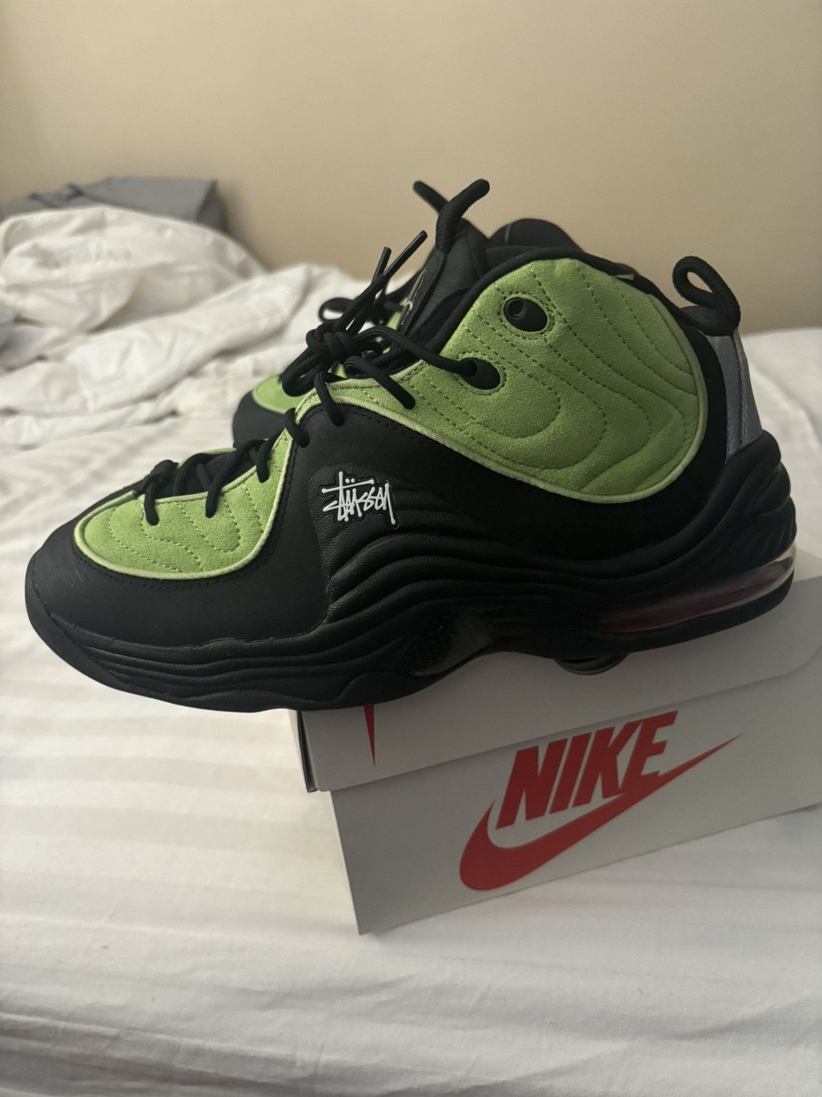 STUSSY x NIKE AIR PENNY II (Dead stock)
