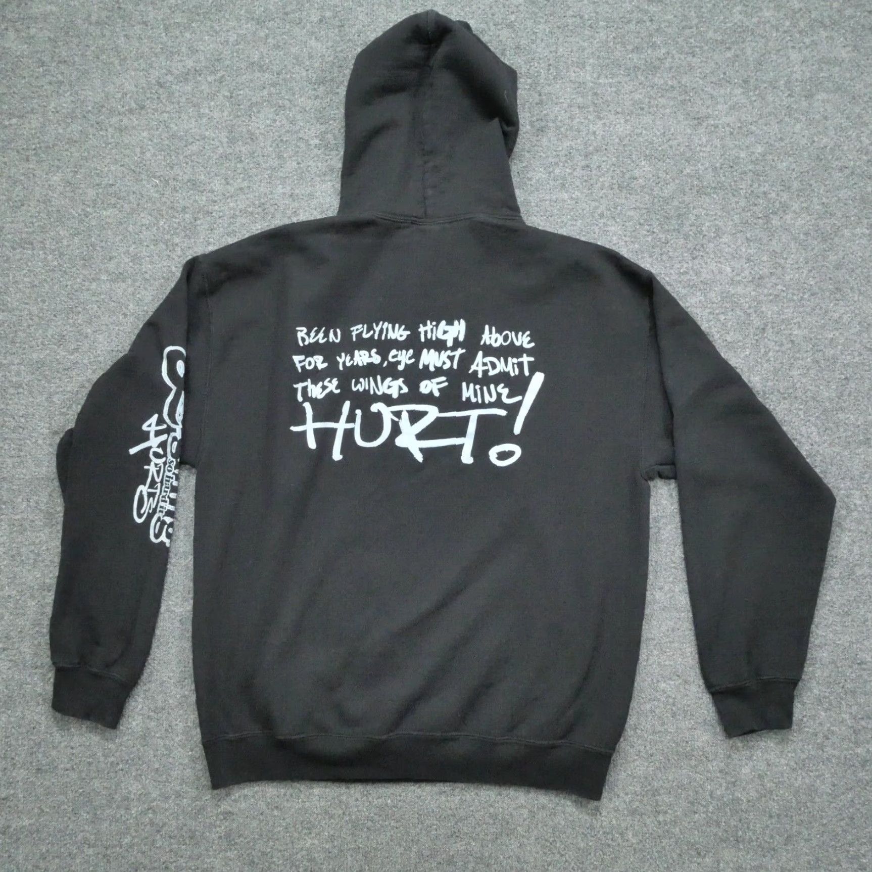 Gildan Mavi Hoodie Adult Large Black Rapper Hip Hop Laughing So Hard It Hurts Doves Men Size US L / EU 52-54 / 3 - 6 Thumbnail
