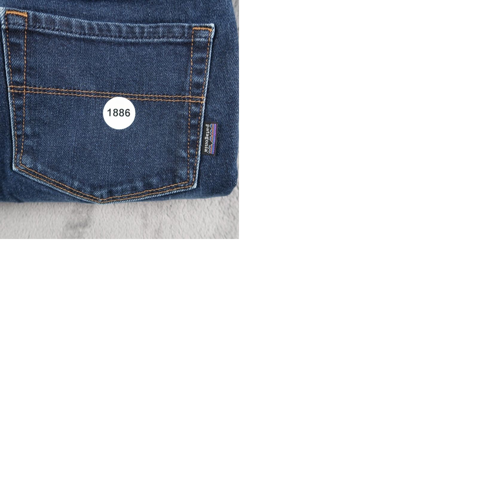 Patagonia Patagonia Jeans Womens 28 Straight Regular Fit Dark Apple Patagonia Denim 5-Pocket Logo Blue Modern Outdoors Jeans Womens Size 28" / US 6 / IT 42 - 10 Thumbnail