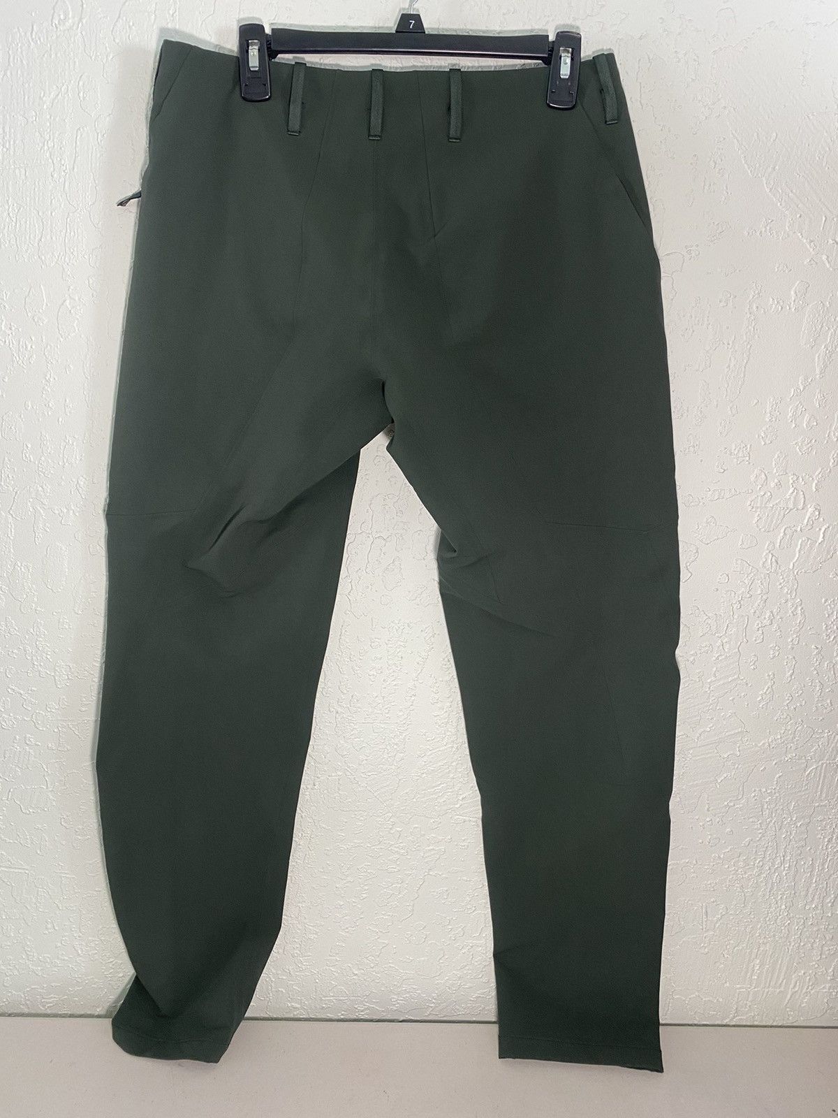 Veilance Arc'Teryx Veilance Men's Align MX Pant Laver Green Size US 31 - 2 Thumbnail