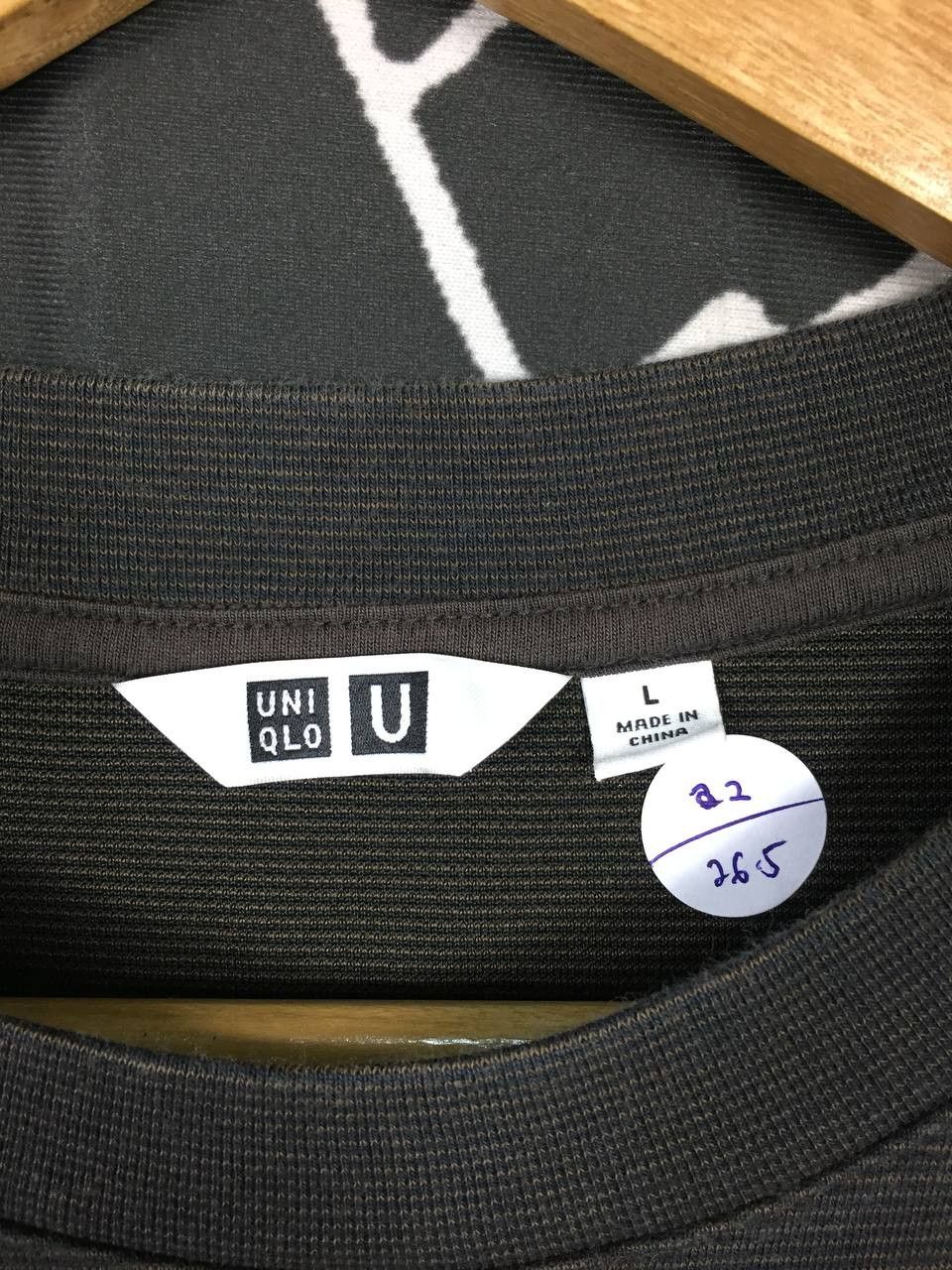 Japanese Brand Uniqlo U AIRism Crew Neck Half Sleeve Tee Size US L / EU 52-54 / 3 - 8 Thumbnail