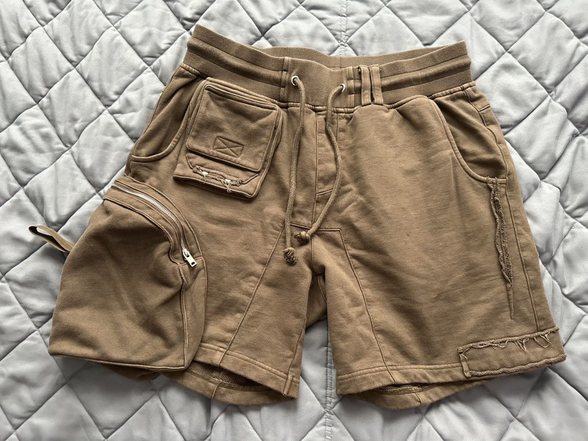 Other Reconstructed Shorts Size US 34 / EU 50 - 1 Thumbnail