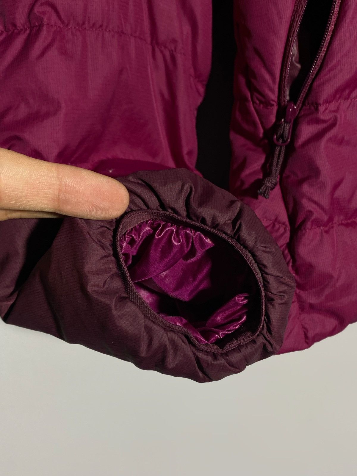 Arc'teryx Arcteryx Womens Cerium LT Pink Jacket Size M / US 6-8 / IT 42-44 - 12 Thumbnail