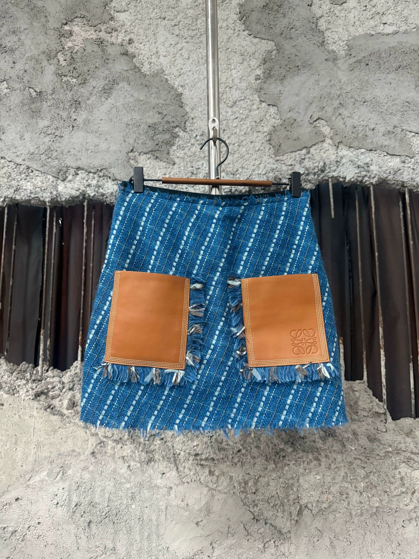 Loewe loewe leather mini skirt Size 38" / US 16 / IT 52 - 1 Thumbnail