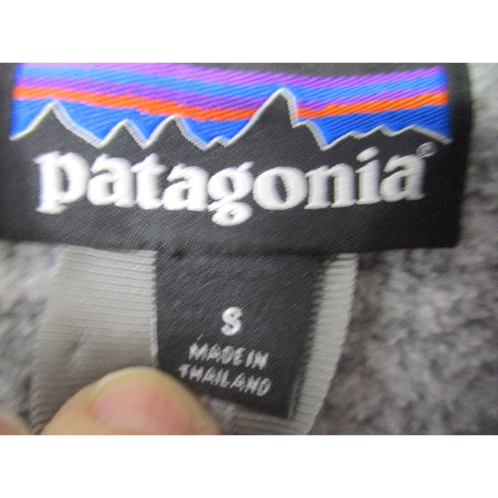 Patagonia VINTAGE Patagonia Fleece Pullover Womens Small Heathered Gray Pullover Jacket Size S / US 4 / IT 40 - 3 Thumbnail
