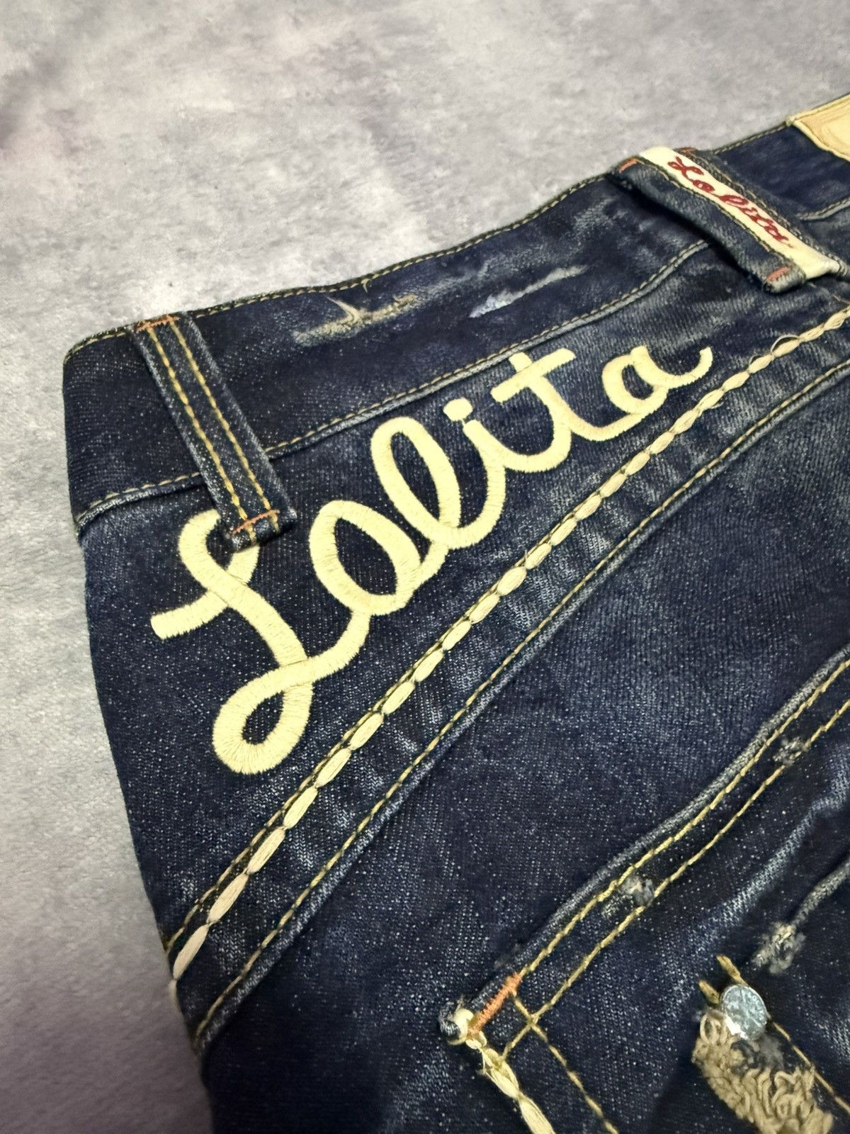 If Six Was Nine Lolita By Concert Club Shadow Mud Wash Claw Flared Jeans Size US 30 / EU 46 - 16 Thumbnail