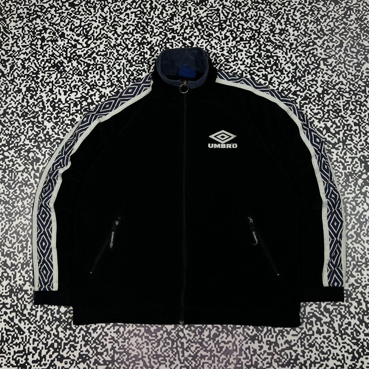 Umbro Vintage 90s UMBRO Velour Lampas Retro Light Track Jacket Size US L / EU 52-54 / 3 - 1 Thumbnail