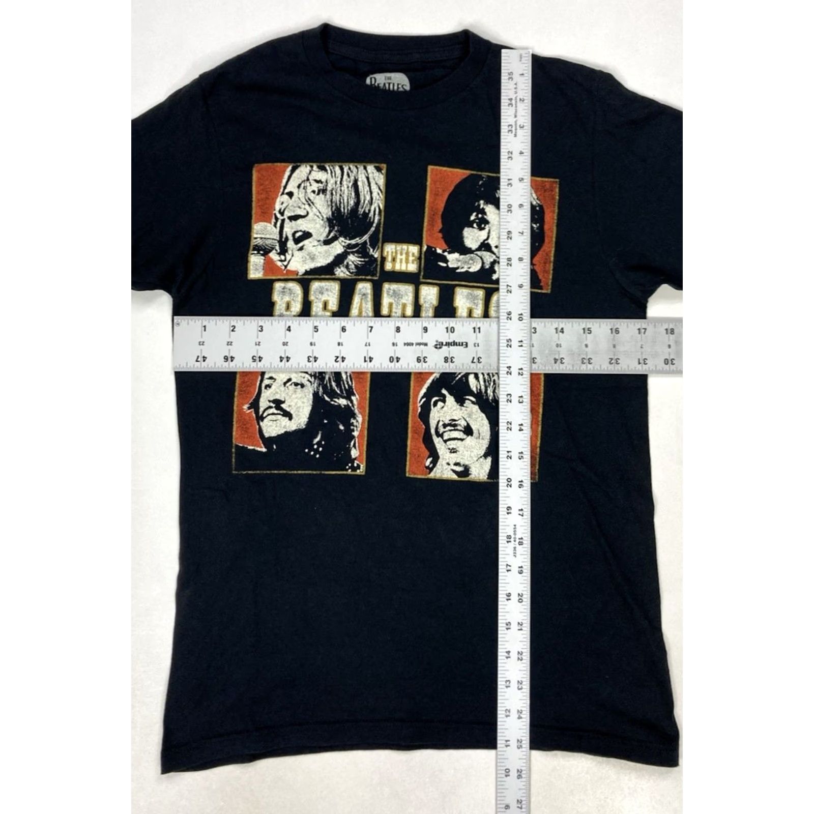 Vintage VINTAGE The Beatles Graphic T-shirt Women Small Black Short Sleeve Music Size S / US 4 / IT 40 - 5 Thumbnail