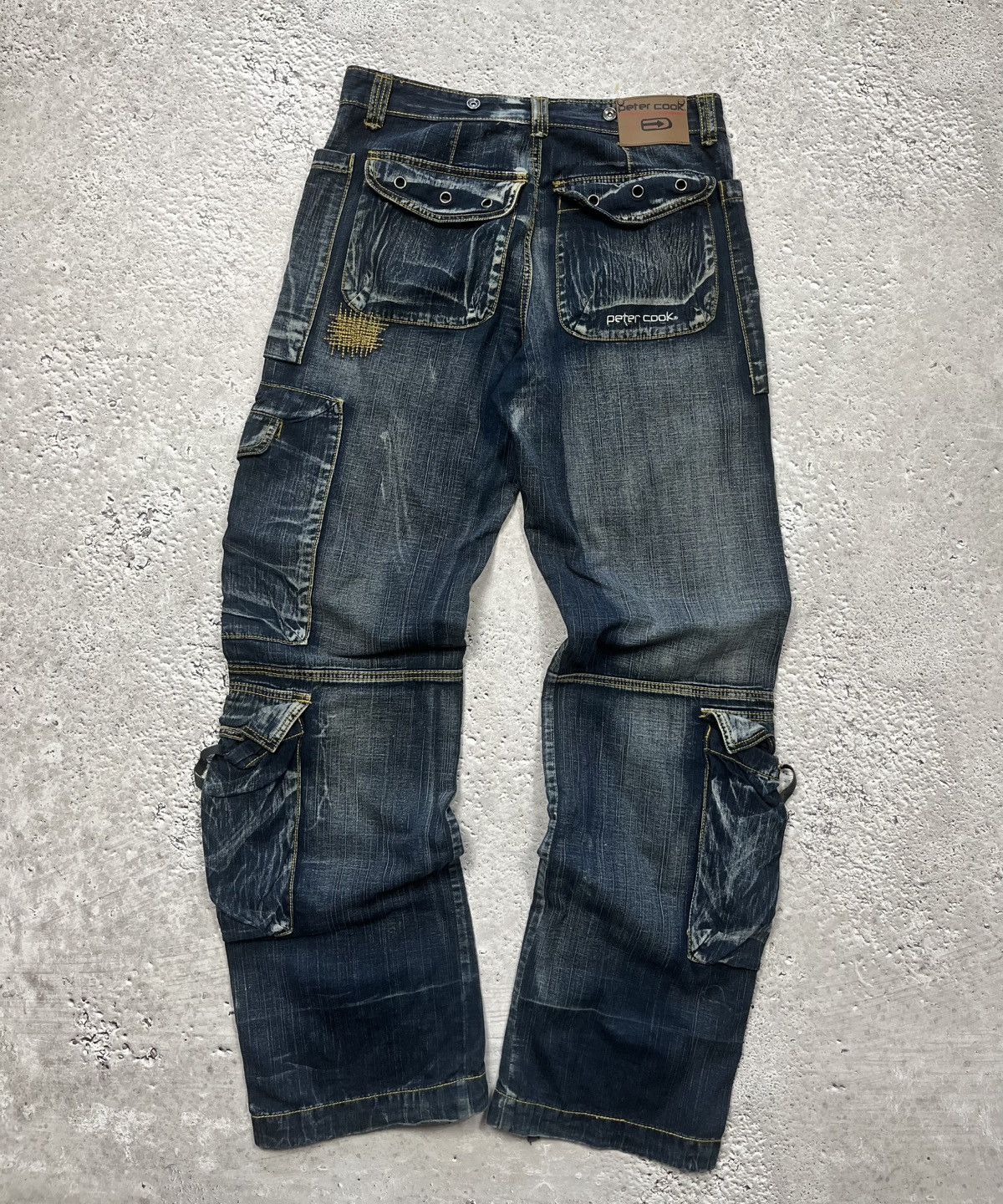 Japanese Brand × Vintage Baggy Avant-Garde Multi-Pocket Distressed Grunge Cargo Jeans Size US 31 - 11 Thumbnail
