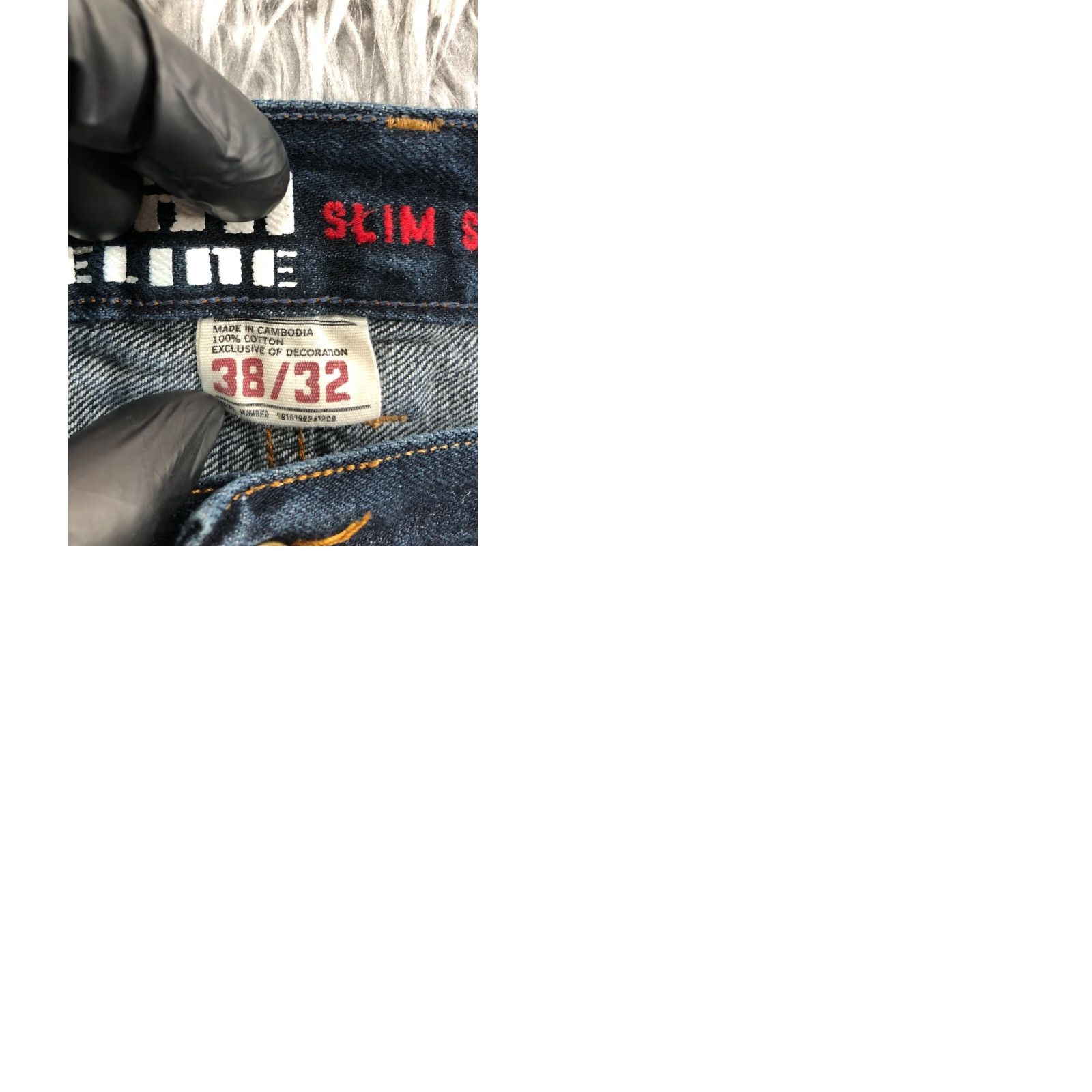 Vintage Urban Pipeline Jeans Slim Straight 38x32 Mens Mid Rise Dark Blue Wash 5-Pocket Denim Cotton Blend Belt Loops Regular Size Size US 38 / EU 54 - 9 Thumbnail