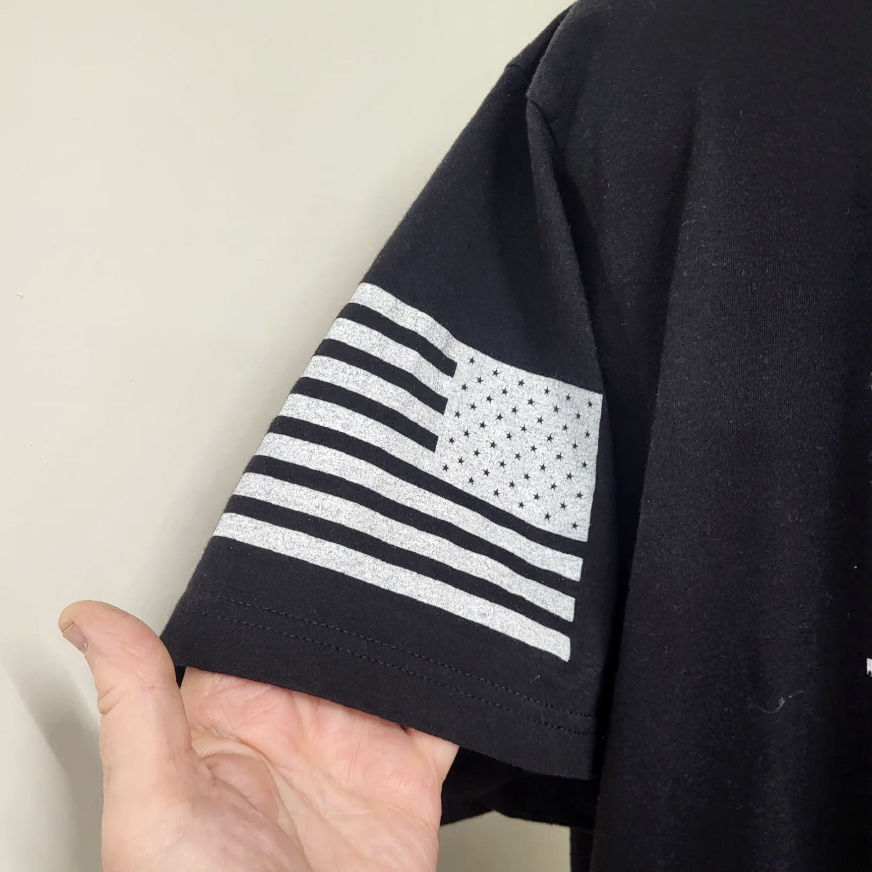 Vintage **Grunt Style Patriotic Dad T-Shirt Men's XXXL Black Liberty Flag** User: **Grunt Style Patriotic Dad T-Shirt Men's XXXL Black Liberty Flag** Size US XXL / EU 58 / 5 - 5 Thumbnail