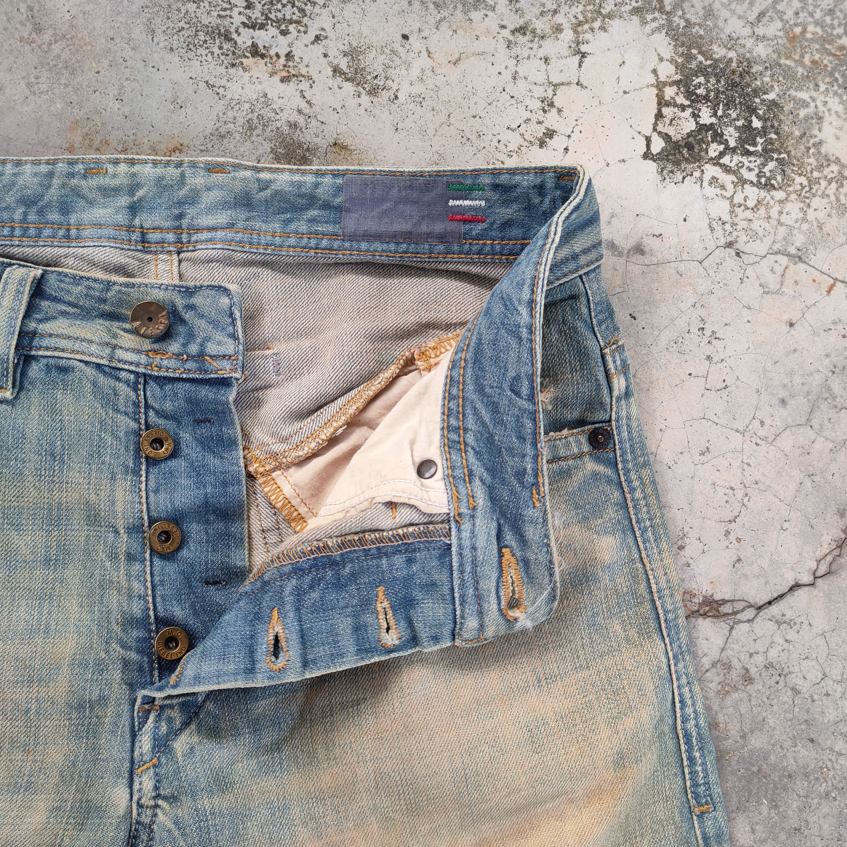 Diesel VINTAGE RUSTY DIESEL DISTRESSED JEAN DENIM PANTS Size US 29 - 6 Thumbnail