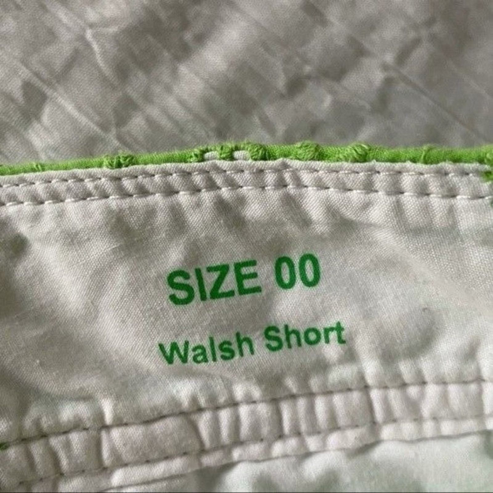 Lilly Pulitzer Lilly Pulitzer Womens Eyelet Green Cotton Shorts Size 00 Size 24" / US 00 / IT 34 - 7 Thumbnail