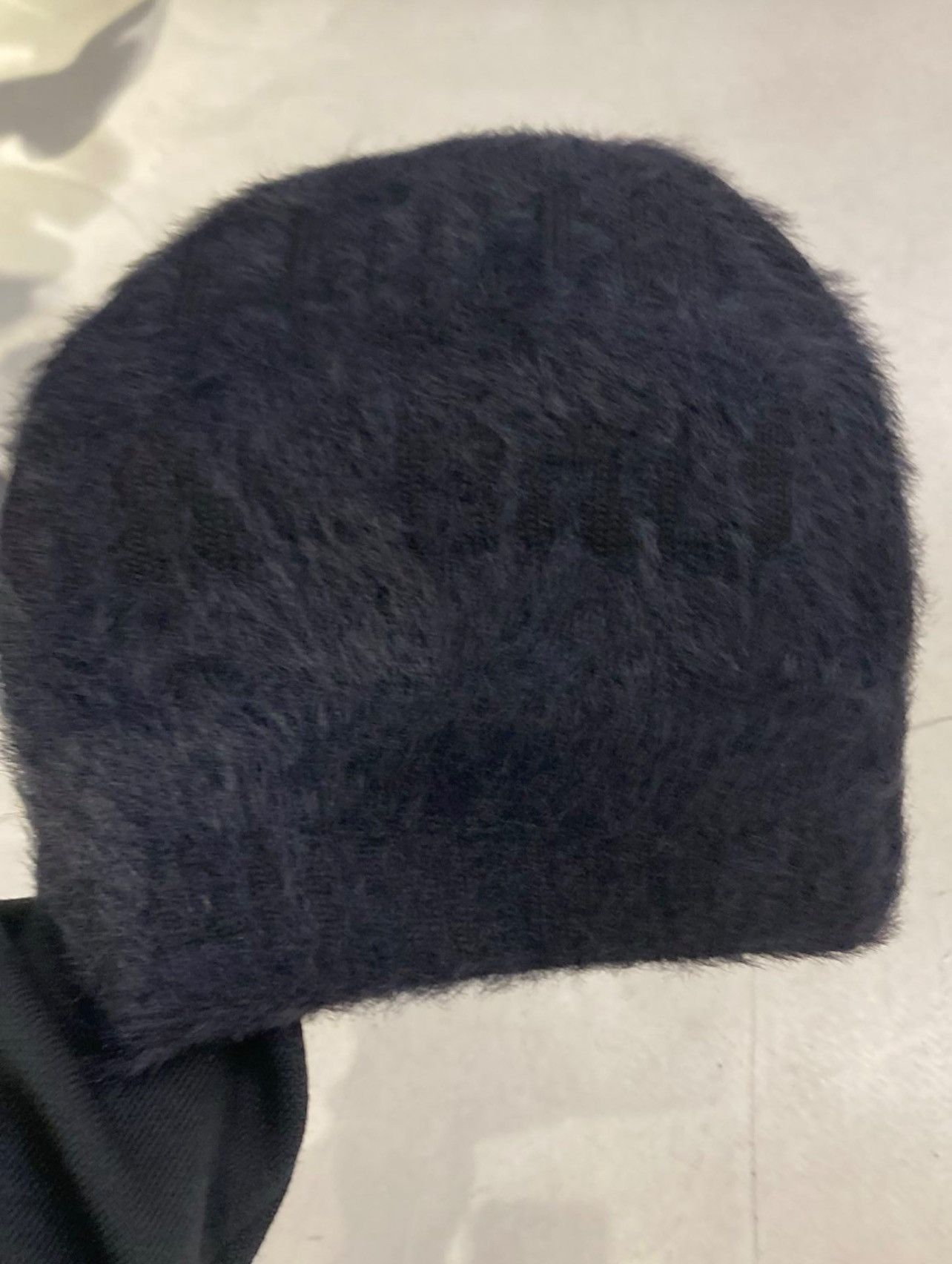 Balenciaga Black Furry Hat Beanie Size ONE SIZE - 1 Preview