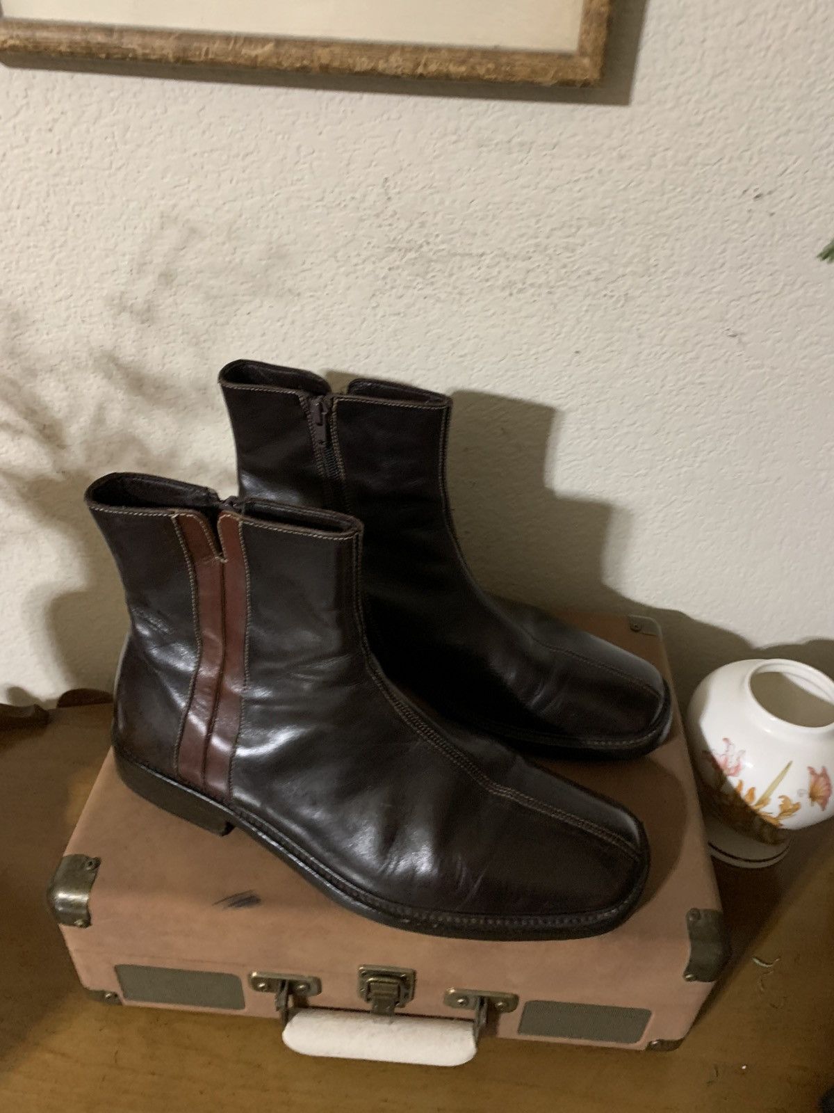 Gordon Rush Montecarlo Leather Zippered ankle boots Size US 9 / EU 42 - 2 Thumbnail