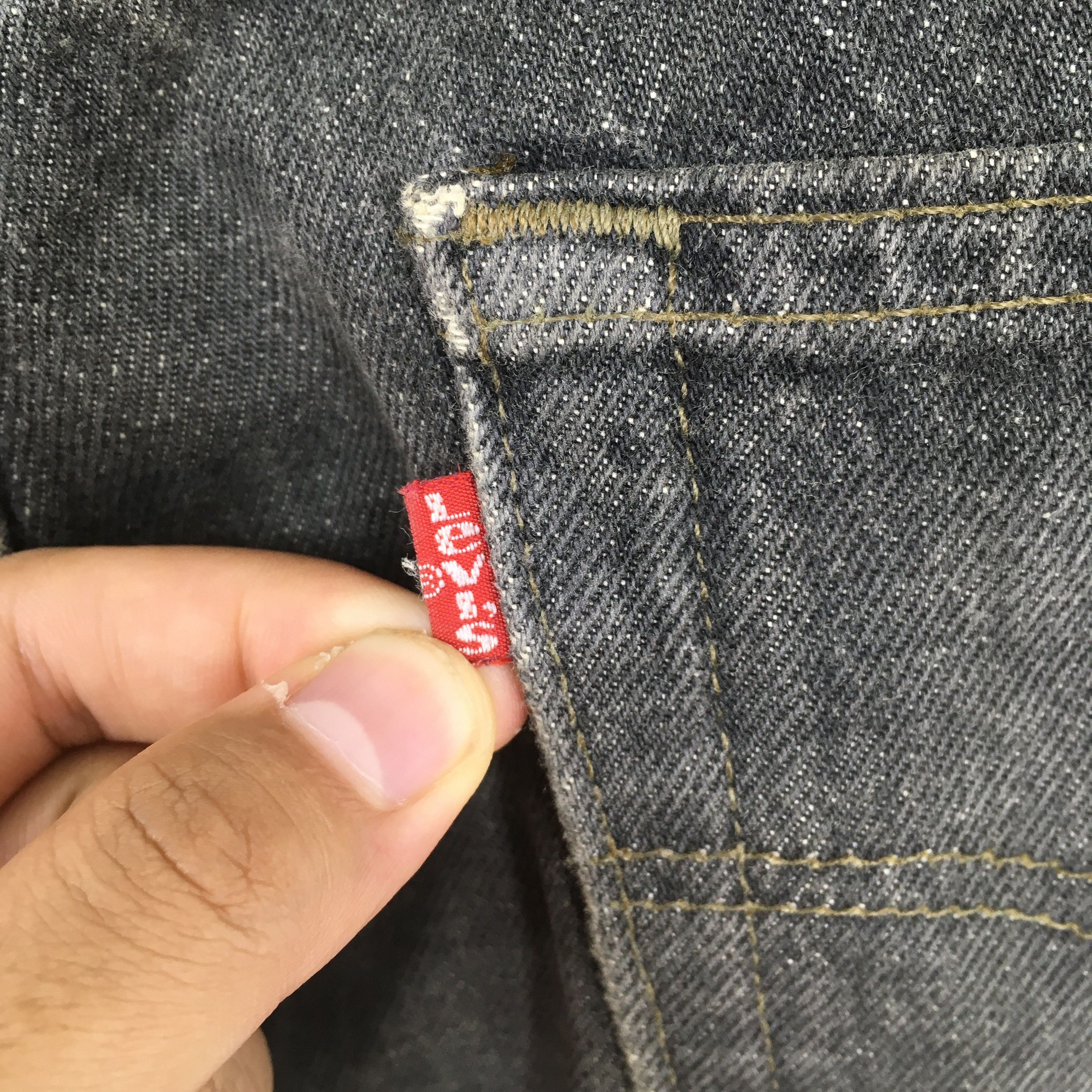 Levi's Size 29x32.5 Vintage 90s Levi's 501 Black Jeans S980 Size US 29 - 12 Thumbnail