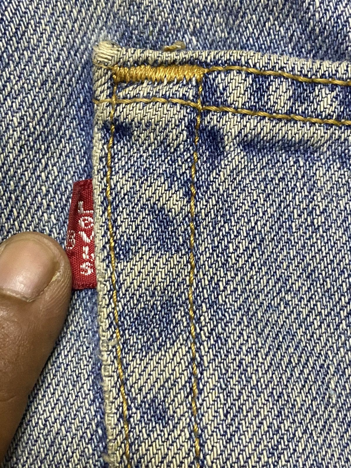 Levi's Vintage Levis 560 Faded Wash short Jeans Size US 34 / EU 50 - 4 Thumbnail