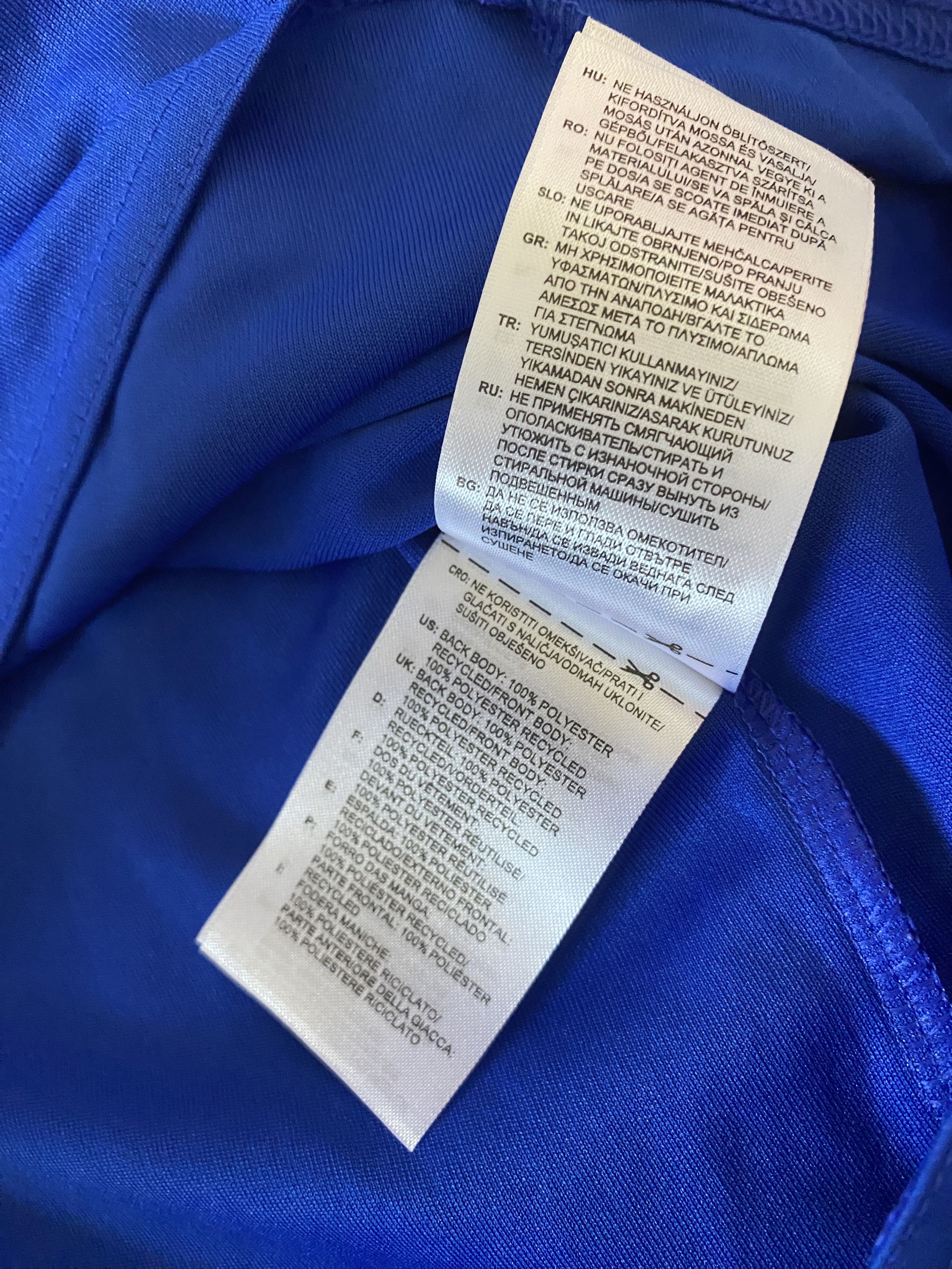 Adidas CARDIFF CITY F.C. - 2016 - 2017 - Adidas - L - UNIQUE Size US L / EU 52-54 / 3 - 9 Thumbnail