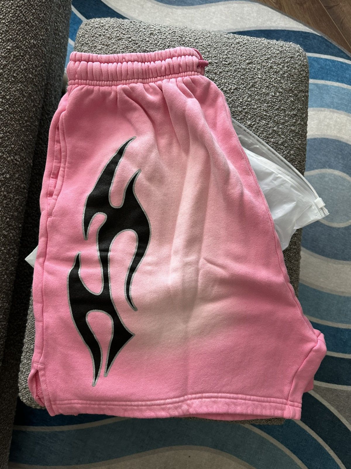 HELLSTAR Hellstar Sports Mirror Face Flame Shorts (Medium) Size US 32 / EU 48 - 6 Thumbnail