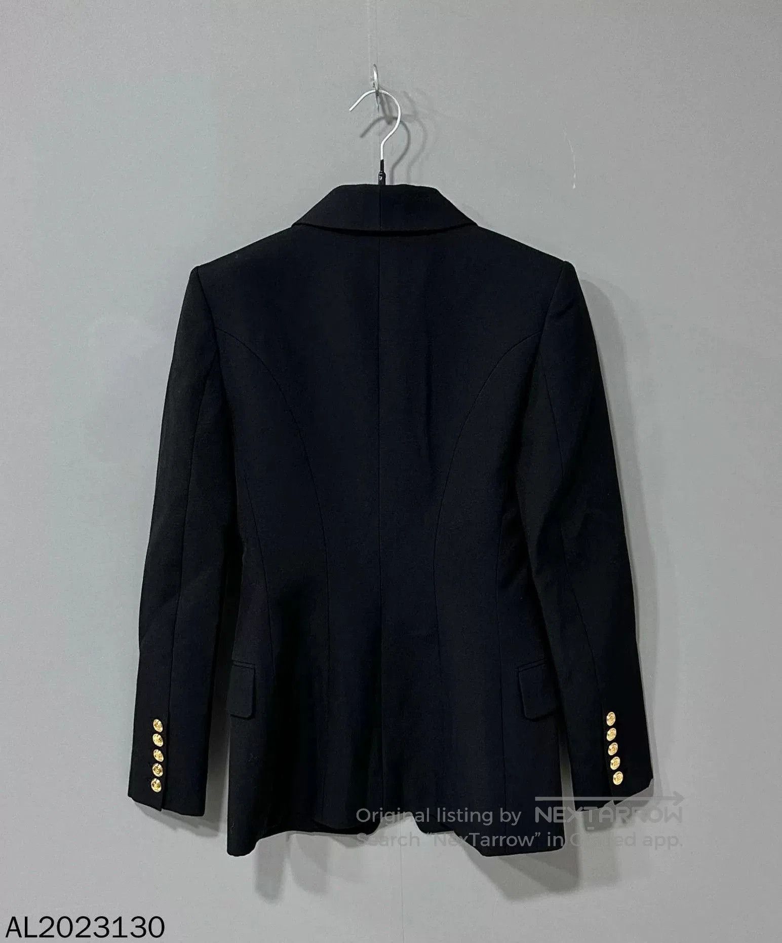 Balmain BALMAIN Gold Button Blazer. Size XXS / US 00 / IT 34 - 4 Thumbnail