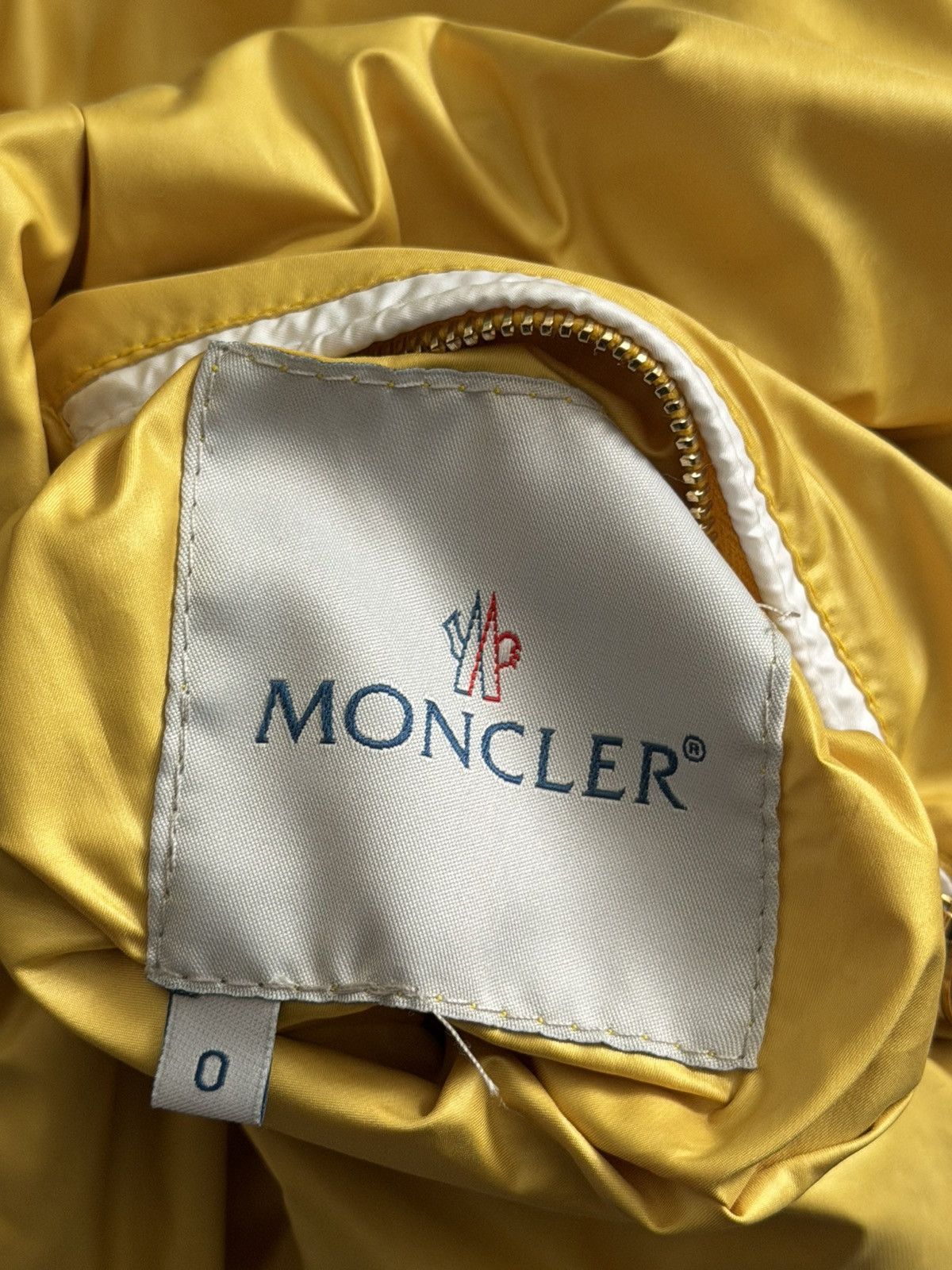 Moncler Moncler Quitted Reversible Bomber Jacket Size XS / US 0-2 / IT 36-38 - 13 Thumbnail