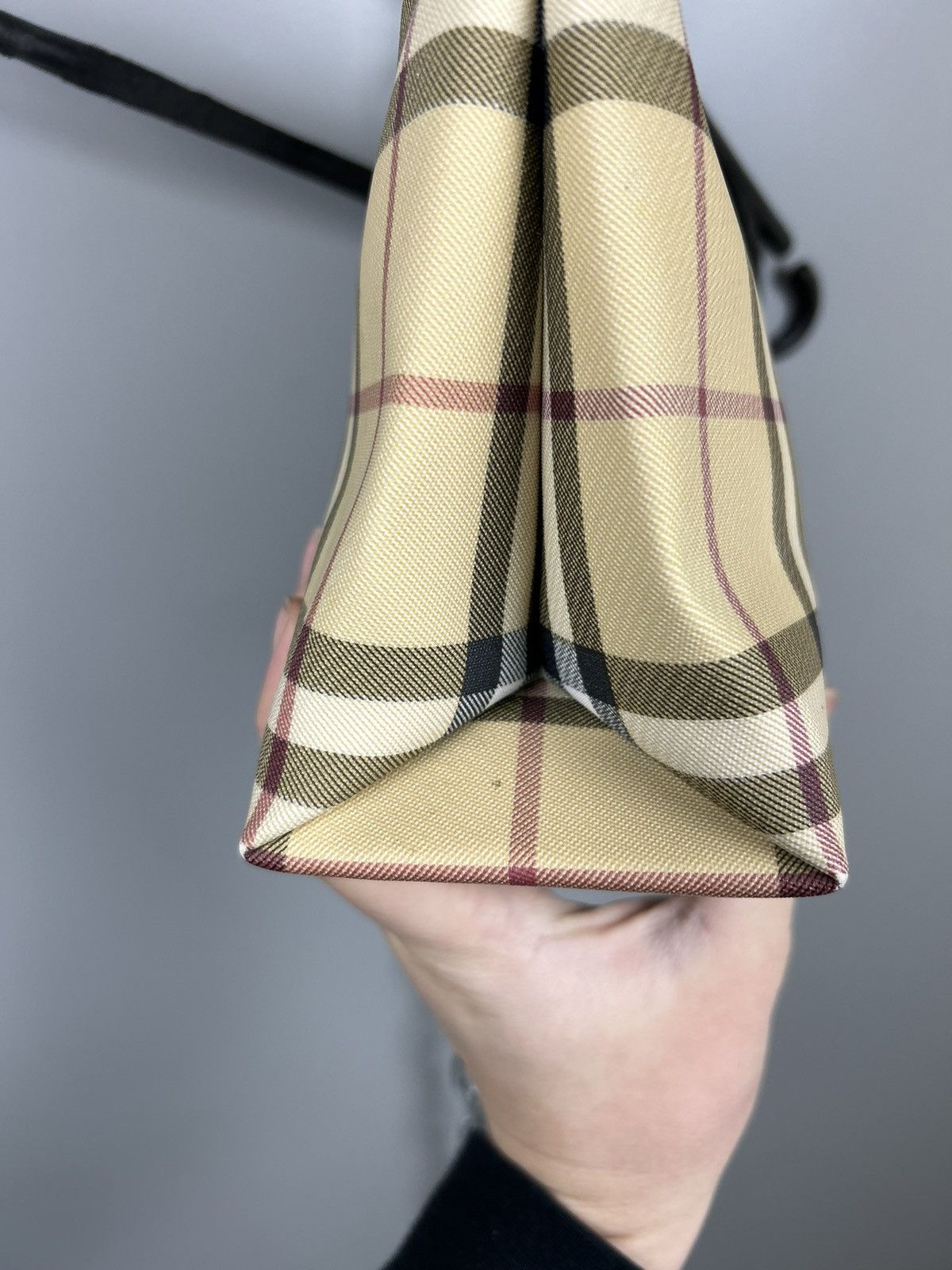 Burberry Burberry Nova Check Tote Bag Burberry London Size ONE SIZE - 10 Thumbnail