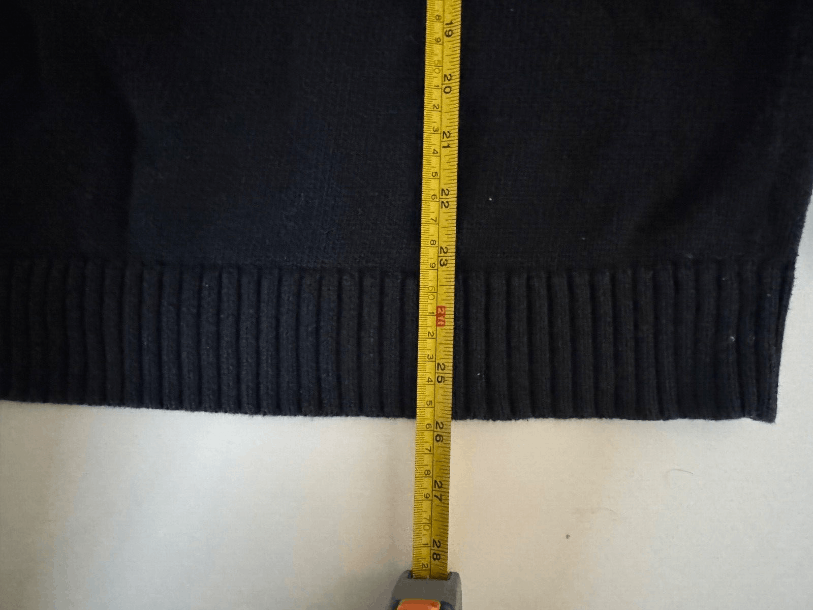 L.L. Bean LL Bean Men's Large V-Neck Cotton Knit Sweater Navy Blue Size US L / EU 52-54 / 3 - 5 Thumbnail