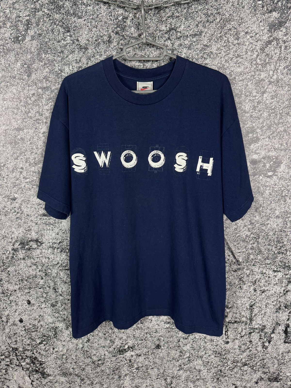 Nike Men’s Nike Big Swoosh Vintage 90s Logo T-Shirt Retro Size L Size US L / EU 52-54 / 3 - 1 Thumbnail