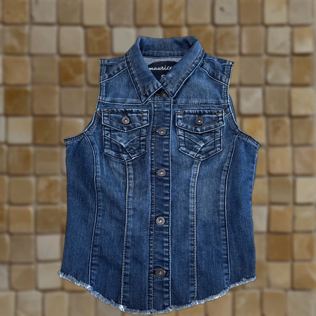 Vintage VINTAGE Maurices Women's Small Denim Jean Vest Sleeveless Casual Spring Summer Fall Winter Blue 90s Americana Size 28" / US 6 / IT 42 - 1 Thumbnail