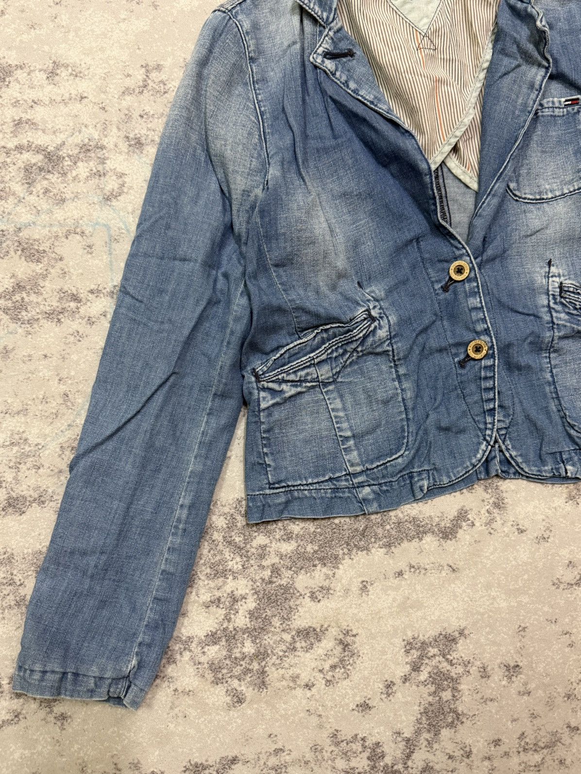 Tommy Hilfiger Tommy Hilfiger light wash denim blazer jacket patch pocket Size XS / US 0-2 / IT 36-38 - 4 Thumbnail