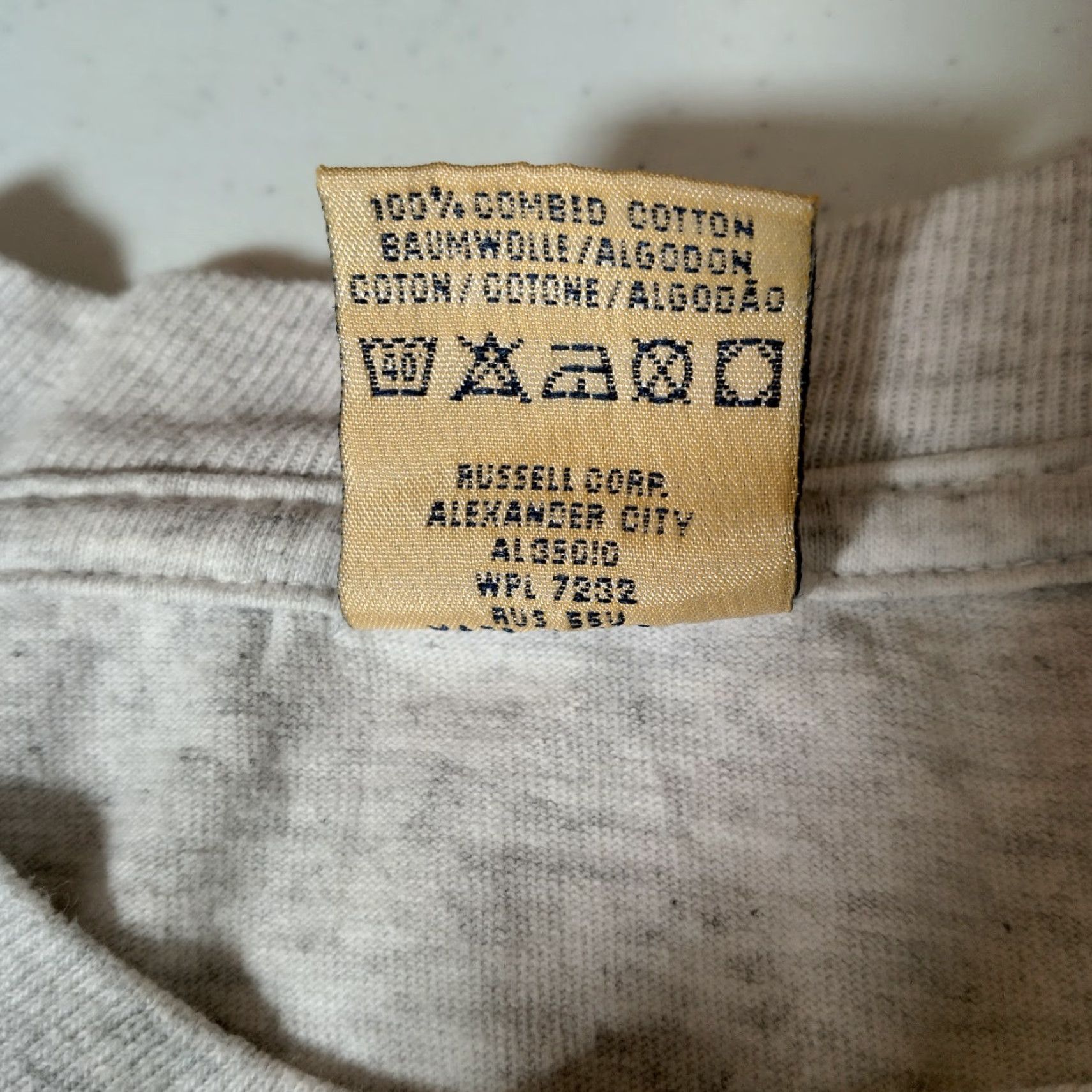 Jerzees VINTAGE 1990s Jerzees Discover Wildlife Parent T-Shirt Men Large Gray Graphic Distressed Size US L / EU 52-54 / 3 - 6 Thumbnail